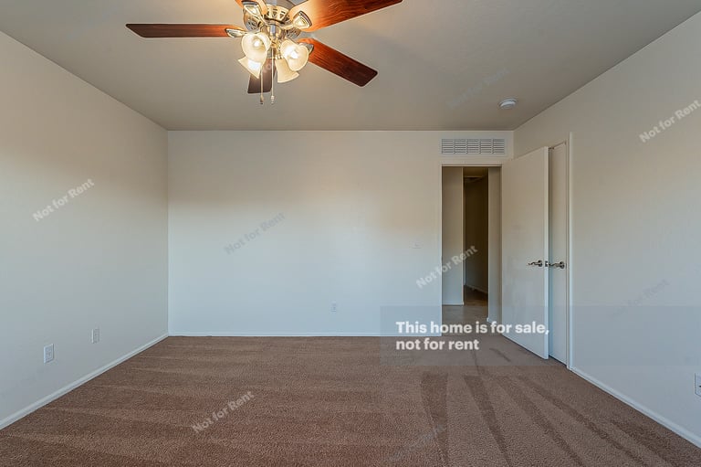 Photo 16 of 19 - 43866 W Sagebrush Trl, Maricopa, AZ 85138