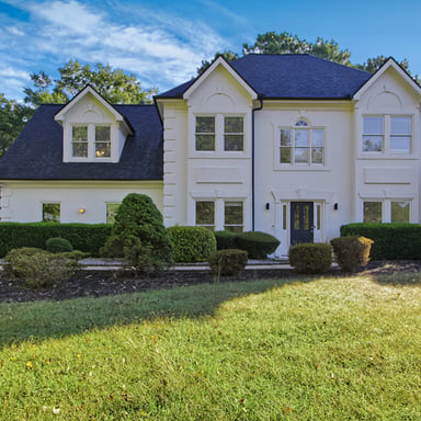 Property photo 1 of 945 Brandon Ridge Dr