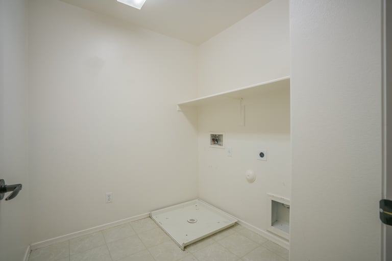 Photo 26 of 31 - 18563 W Fairway Dr, Surprise, AZ 85374