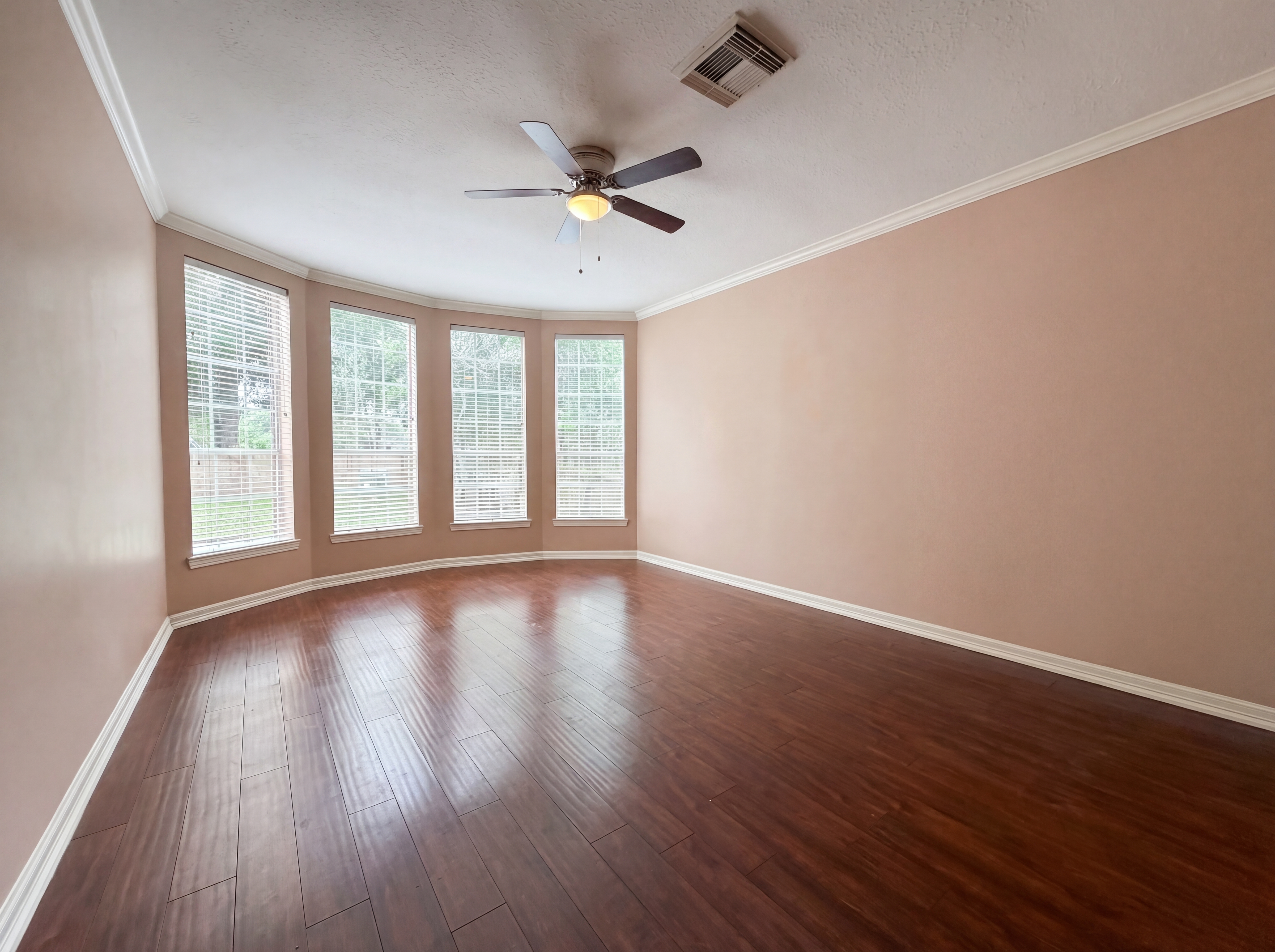 Photo 8 of 24 of 22815 Whitewater Creek Cir, Katy, TX