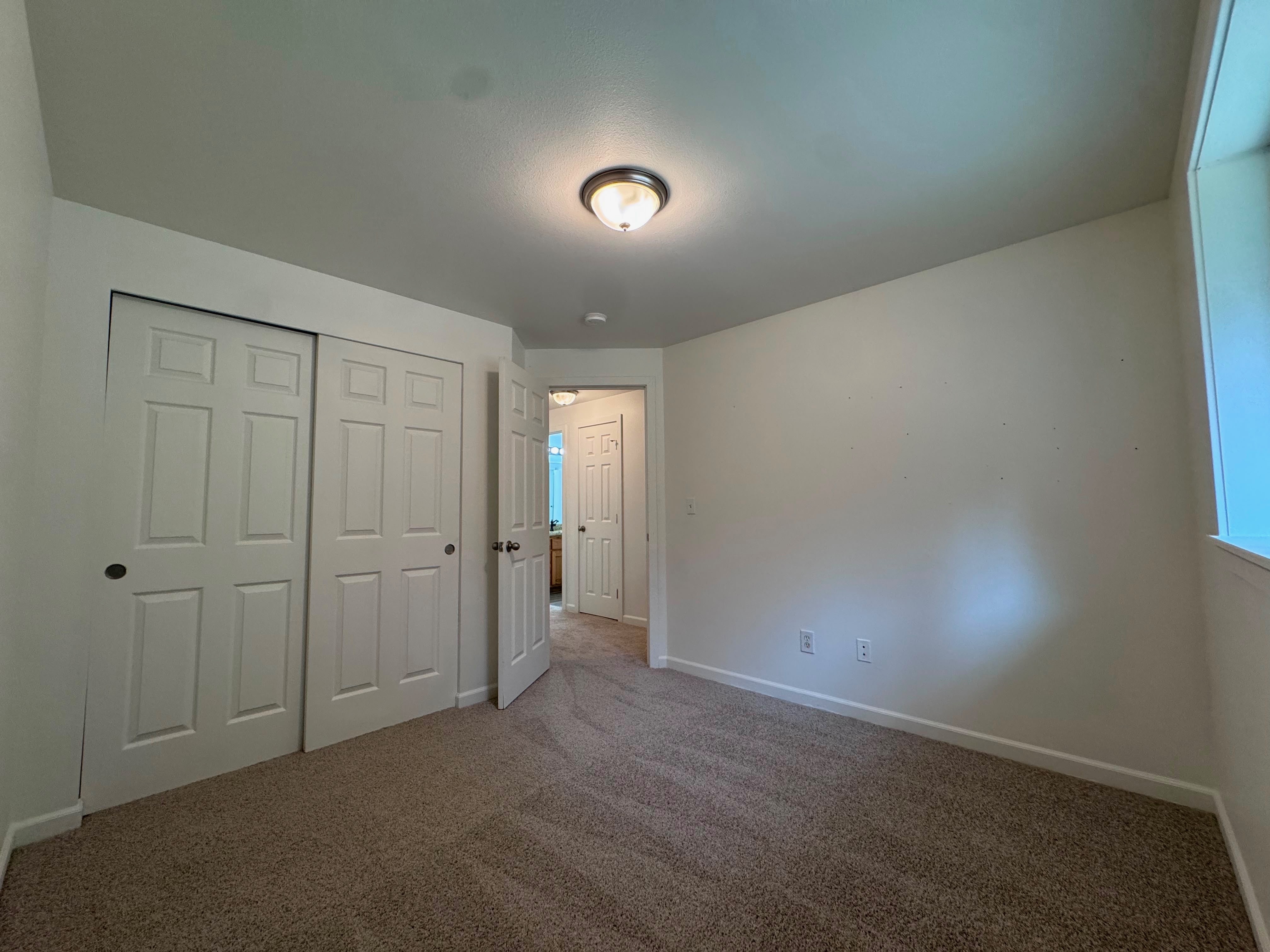 Photo 4 of 19 of 9105 176th St NW, Stanwood, WA