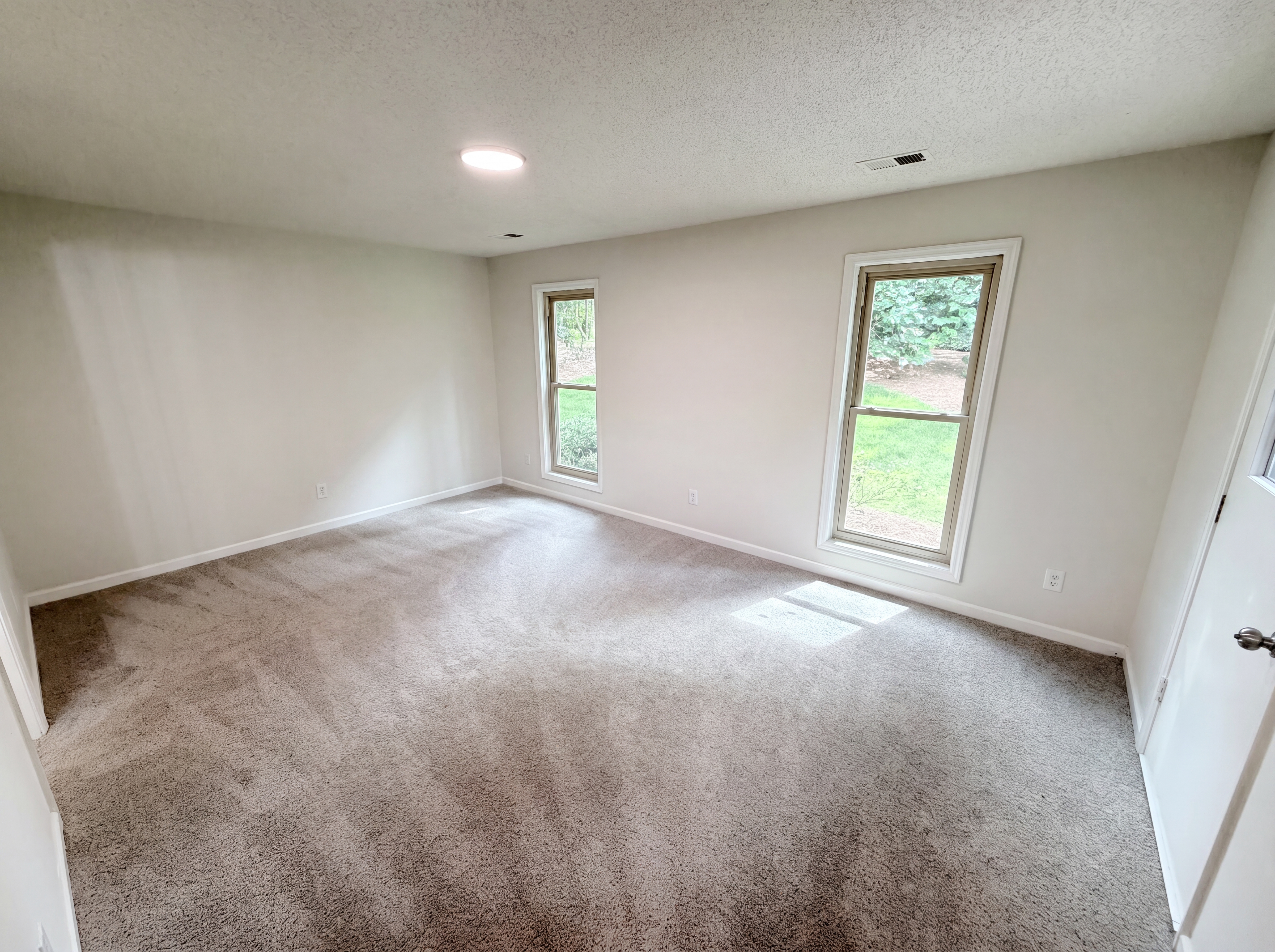 Photo 4 of 29 of 2110 Old Forge Way, Marietta, GA