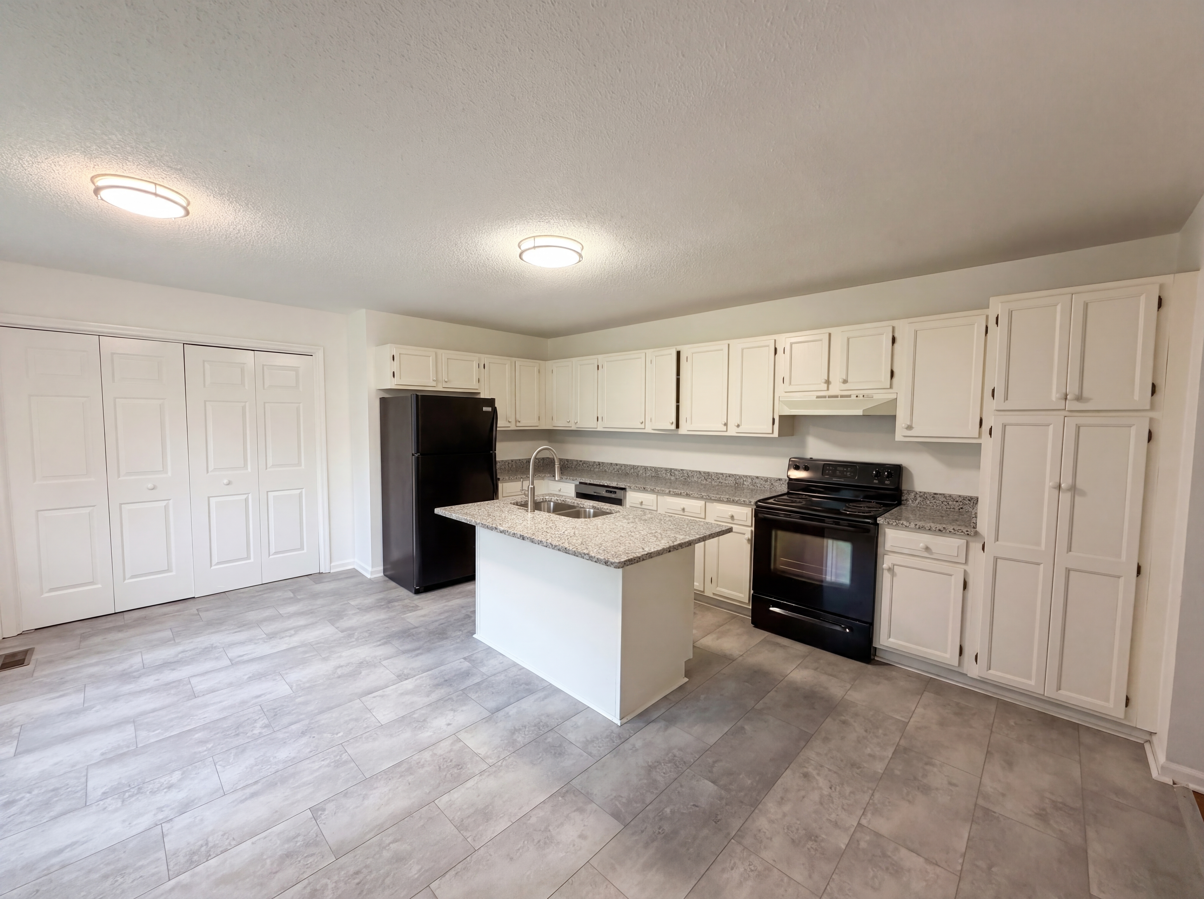 Photo 15 of 32 of 2307 Quail Nest Cir, Chattanooga, TN