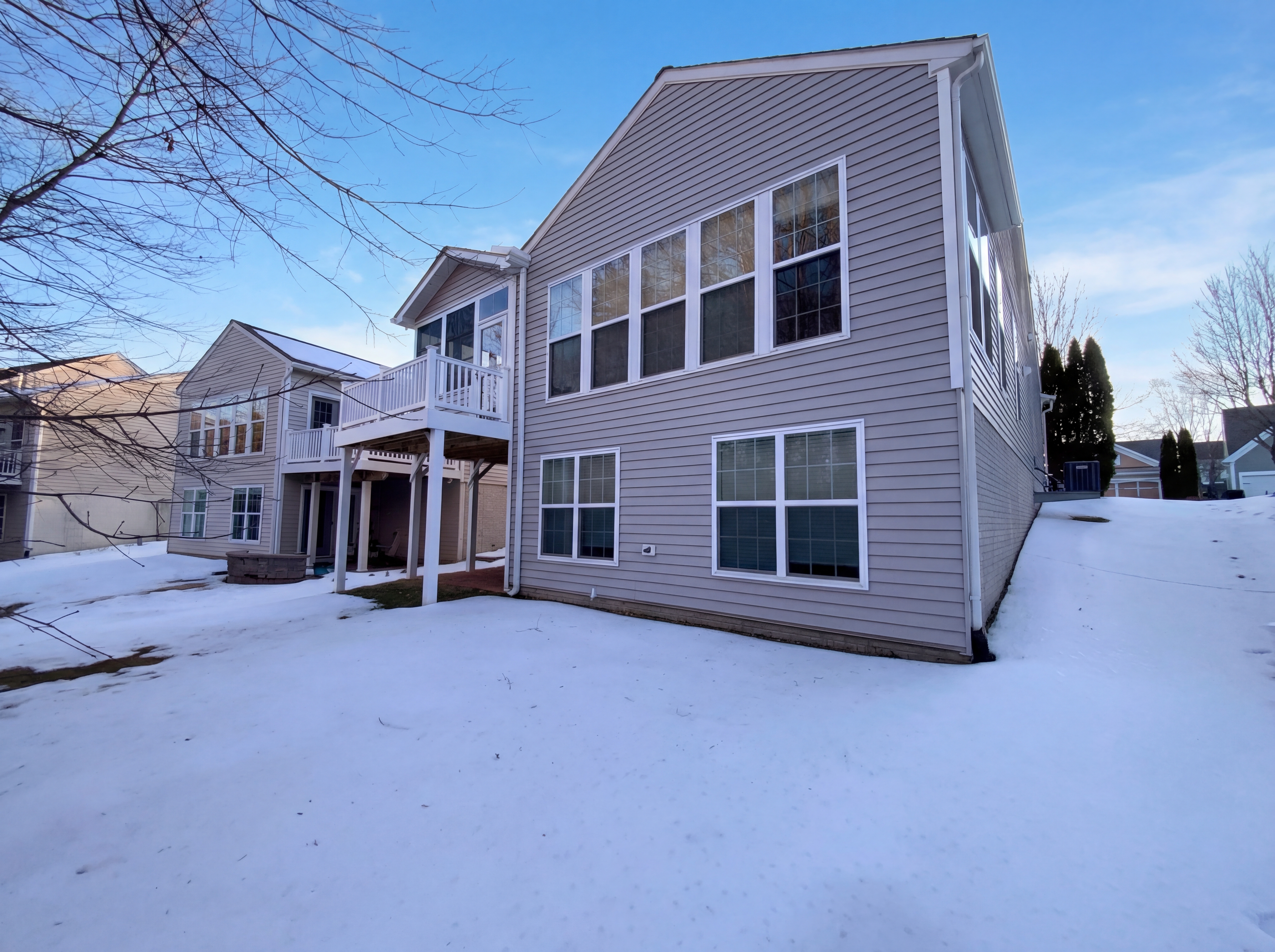 Photo 5 of 23 of 101 Denison St, Fredericksburg, VA