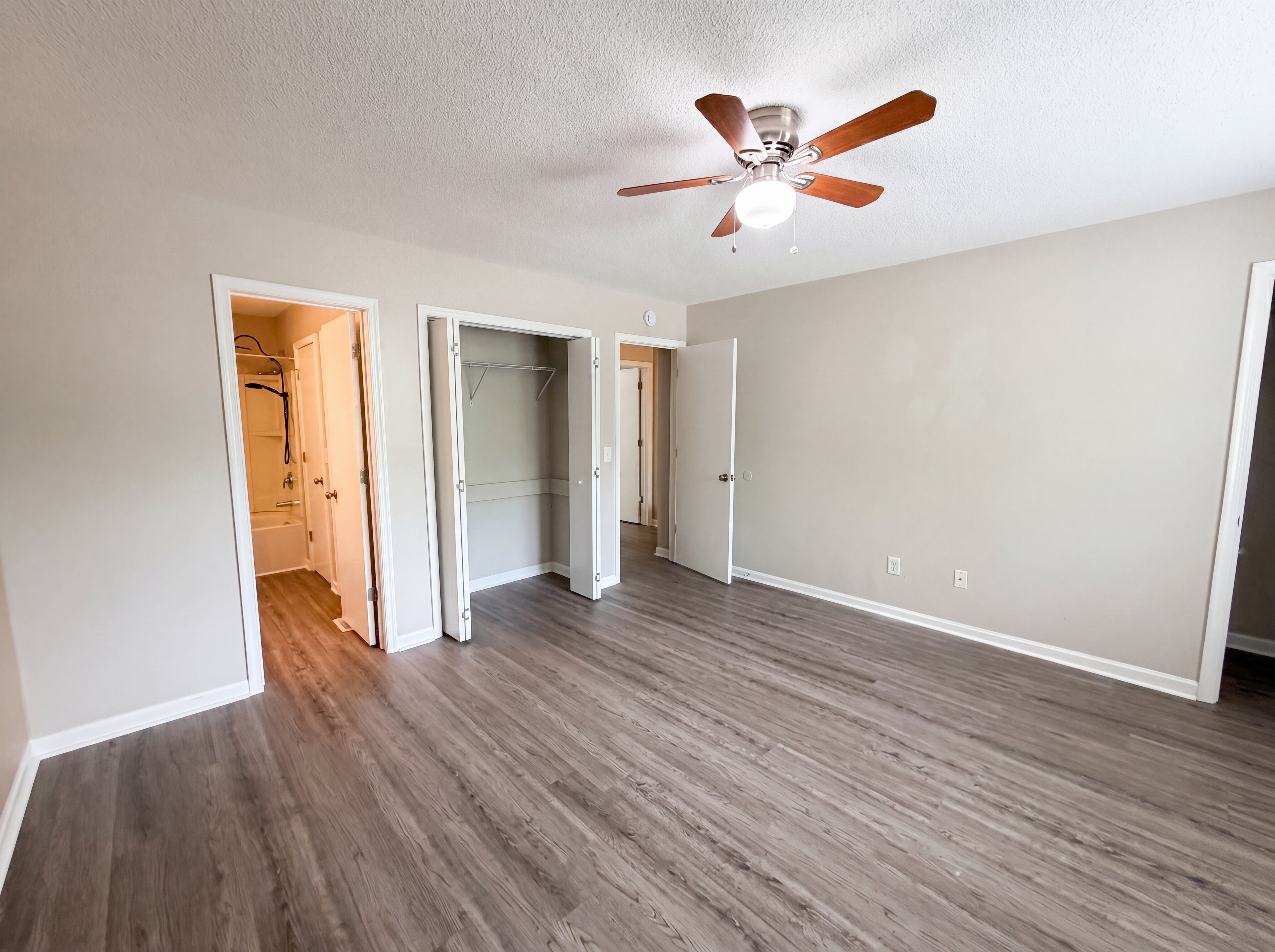 Photo 4 of 17 of 1436 Flintwood Dr, Rock Hill, SC