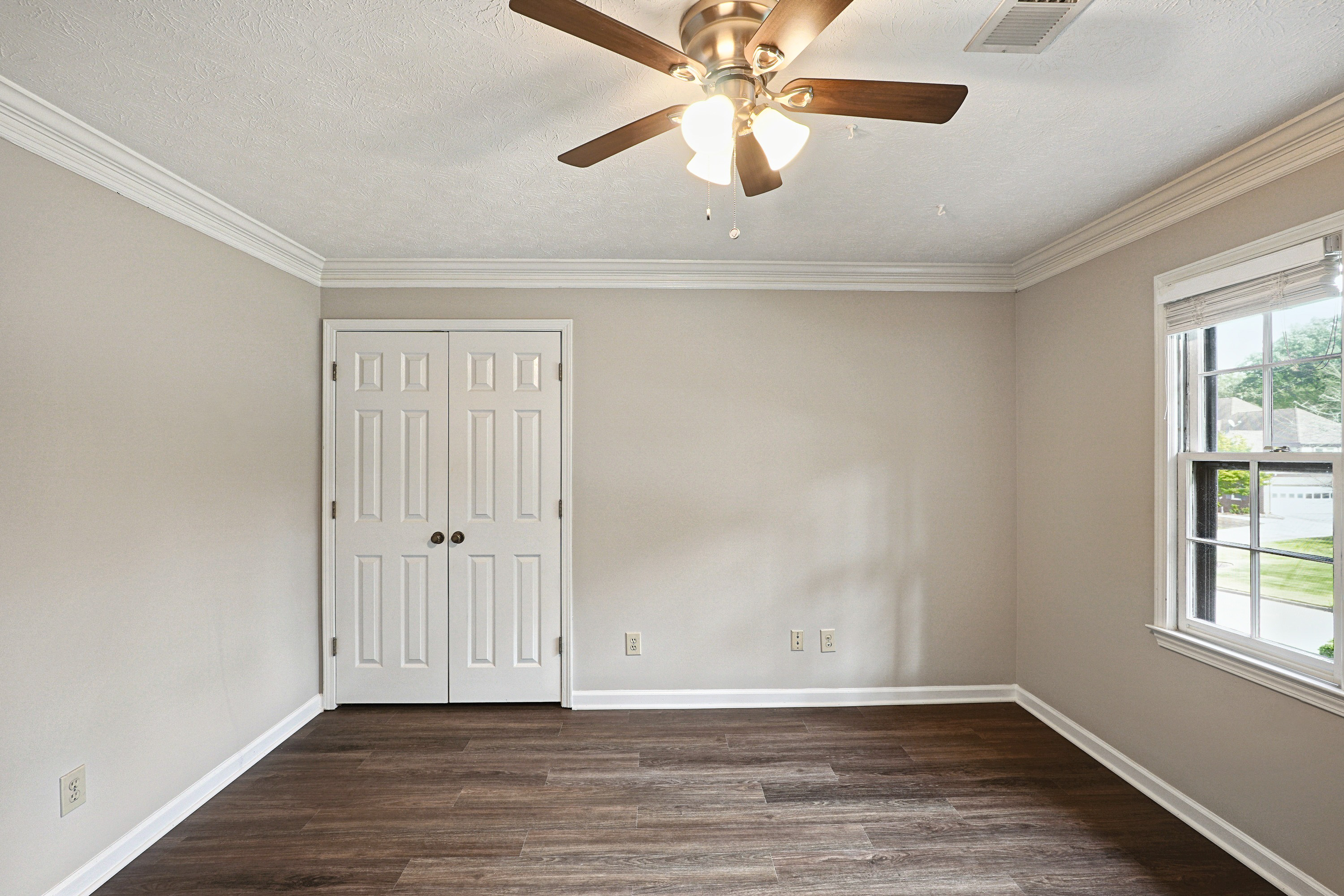 Photo 26 of 63 of 2360 Kimbrough Ct, Sandy Springs, GA