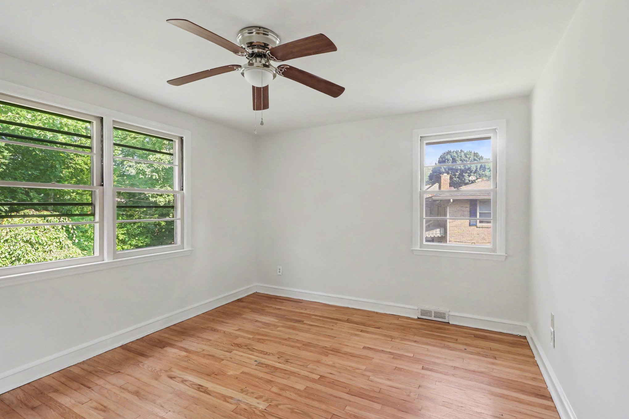 Photo 26 of 40 of 1202 Hillside Blvd, Wilmington, DE