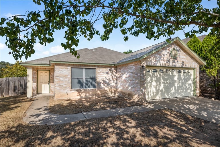 7309 Marble Ridge Dr, Austin, TX 78747 | Opendoor