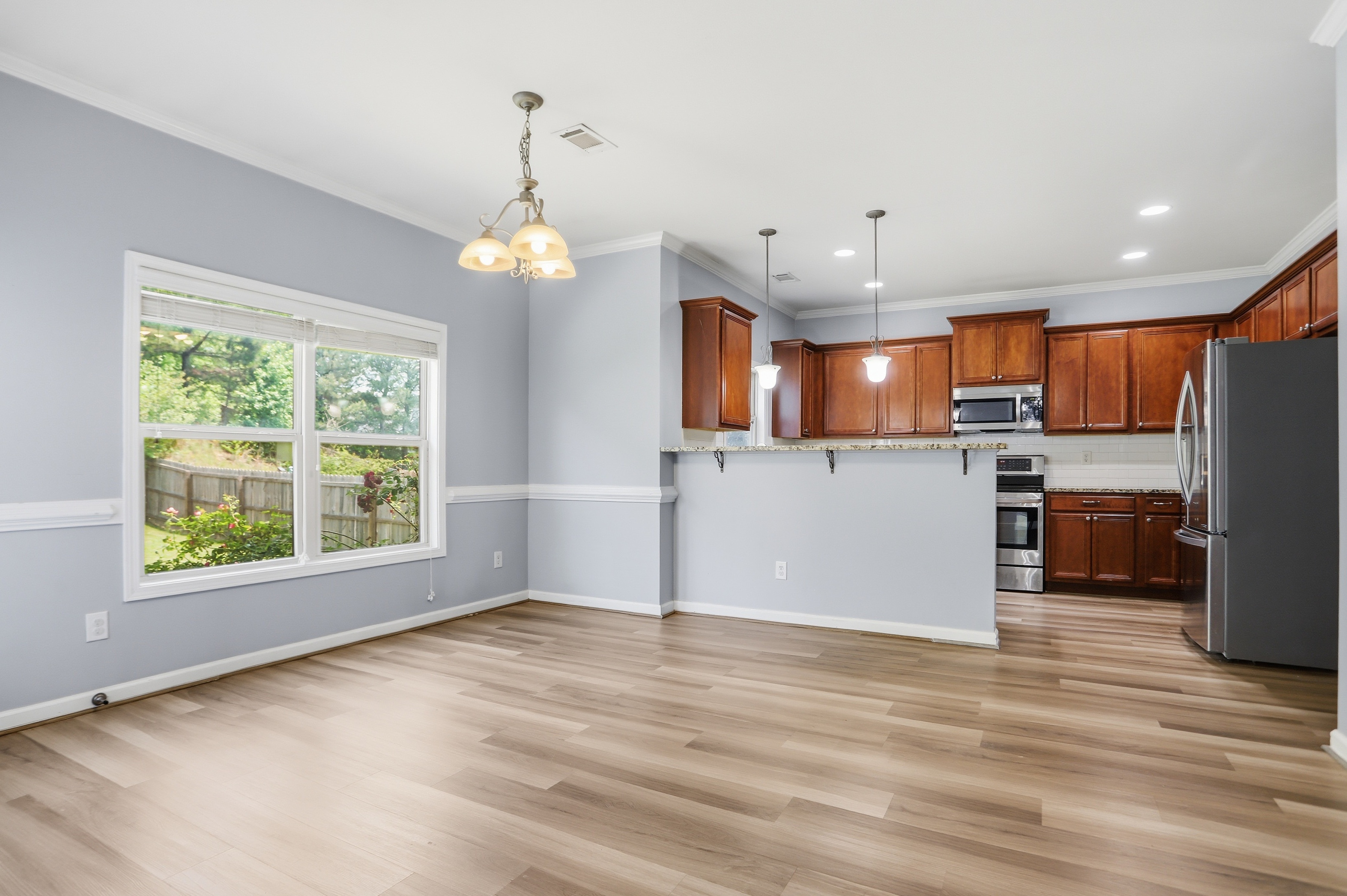 Photo 11 of 35 of 9518 Rushmore Cir, Braselton, GA
