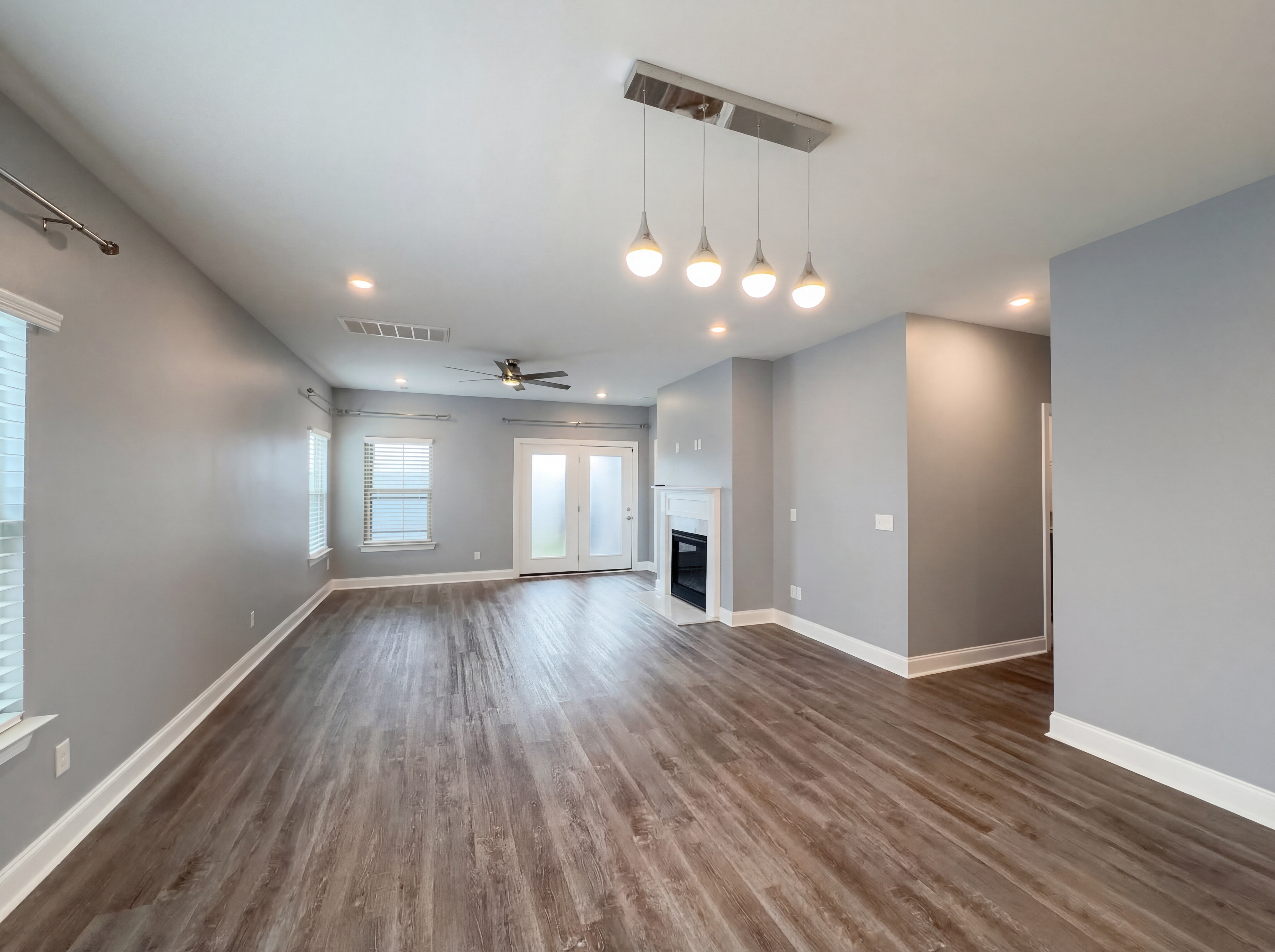 Photo 3 of 17 of 309 Cedar Glade Ct, Lebanon, TN