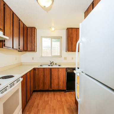 Property photo 2 of 8355 Cub Ct