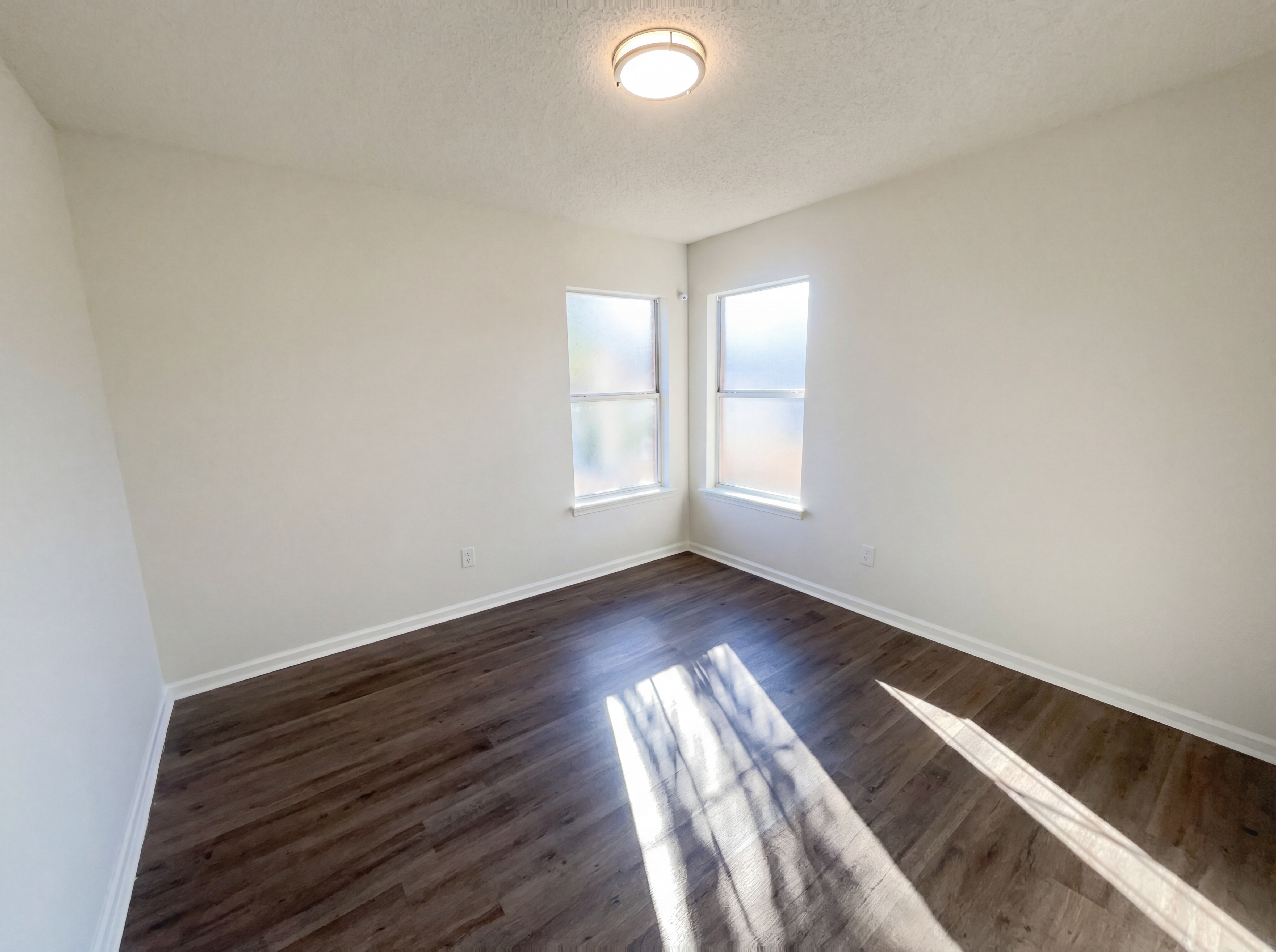 Photo 18 of 22 of 978 Tammy Cove Ln, Jacksonville, FL