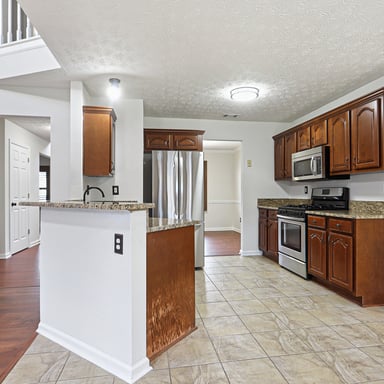 Property photo 2 of 5713 Mill View Way