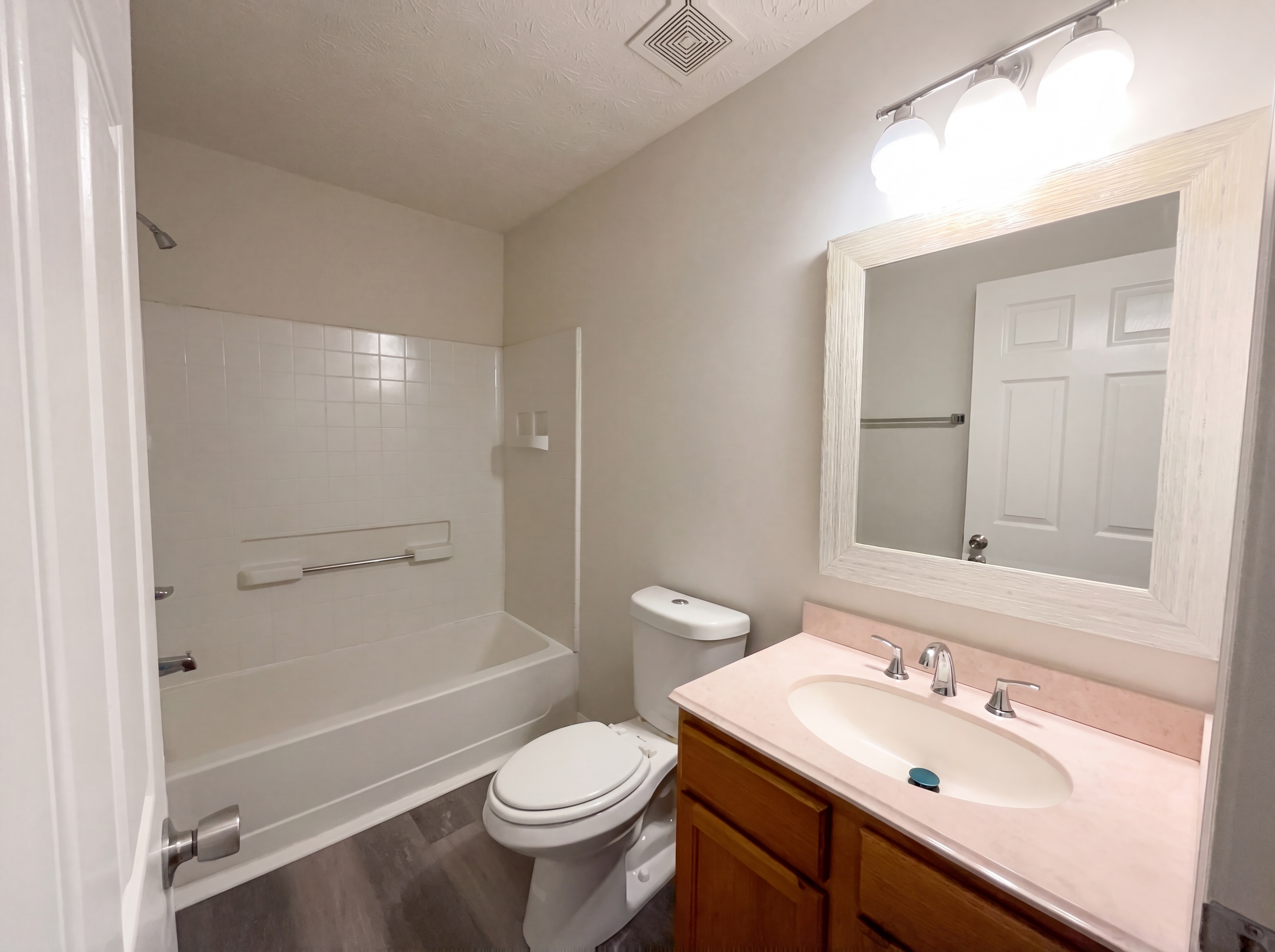 Photo 16 of 18 of 3794 Waldrop Ln, Decatur, GA