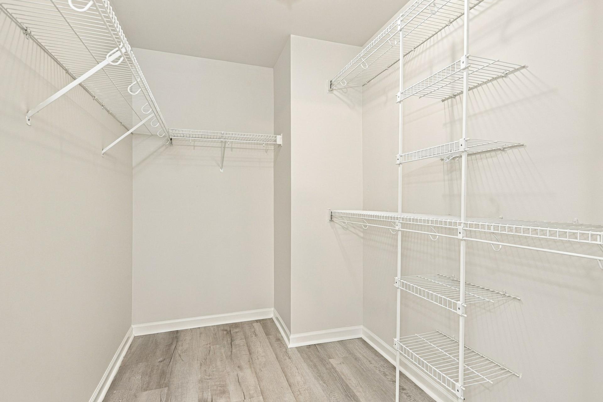 Photo 11 of 20 of 503 Plateau Dr, Greenville, NC