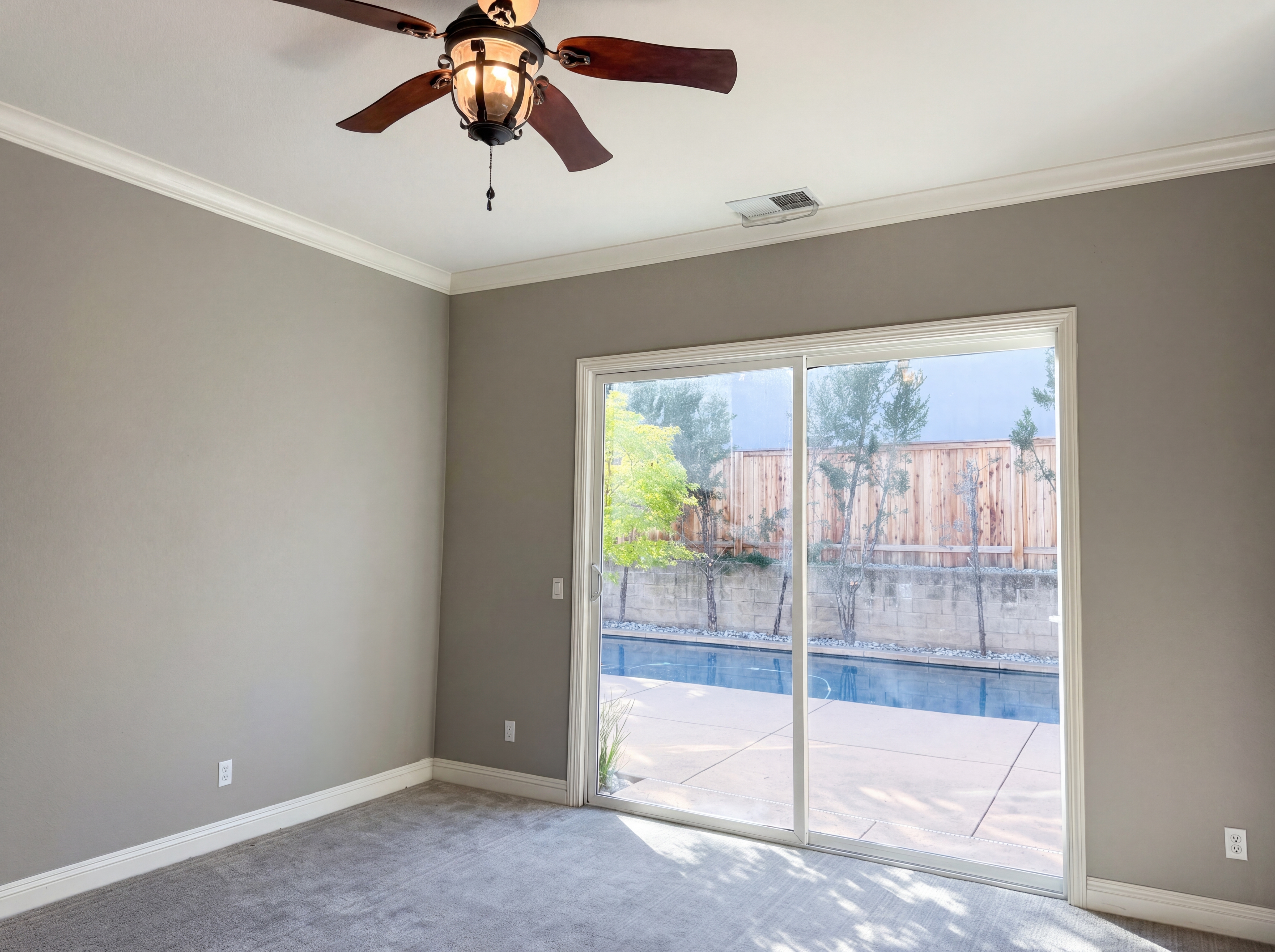 Photo 6 of 51 of 1401 Grey Owl Cir, Roseville, CA