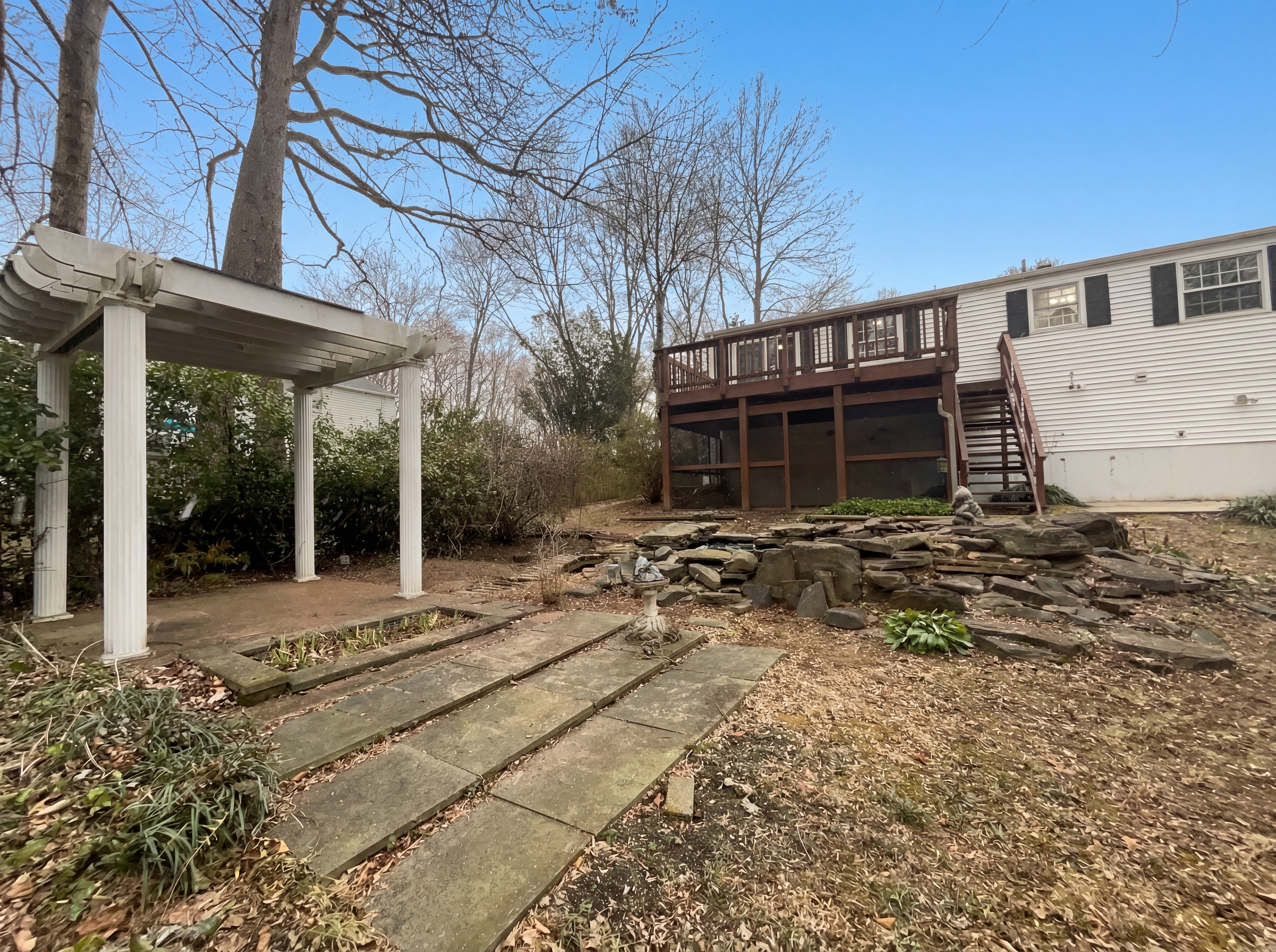 Photo 31 of 34 of 10911 Santa Clara Dr, Fairfax, VA