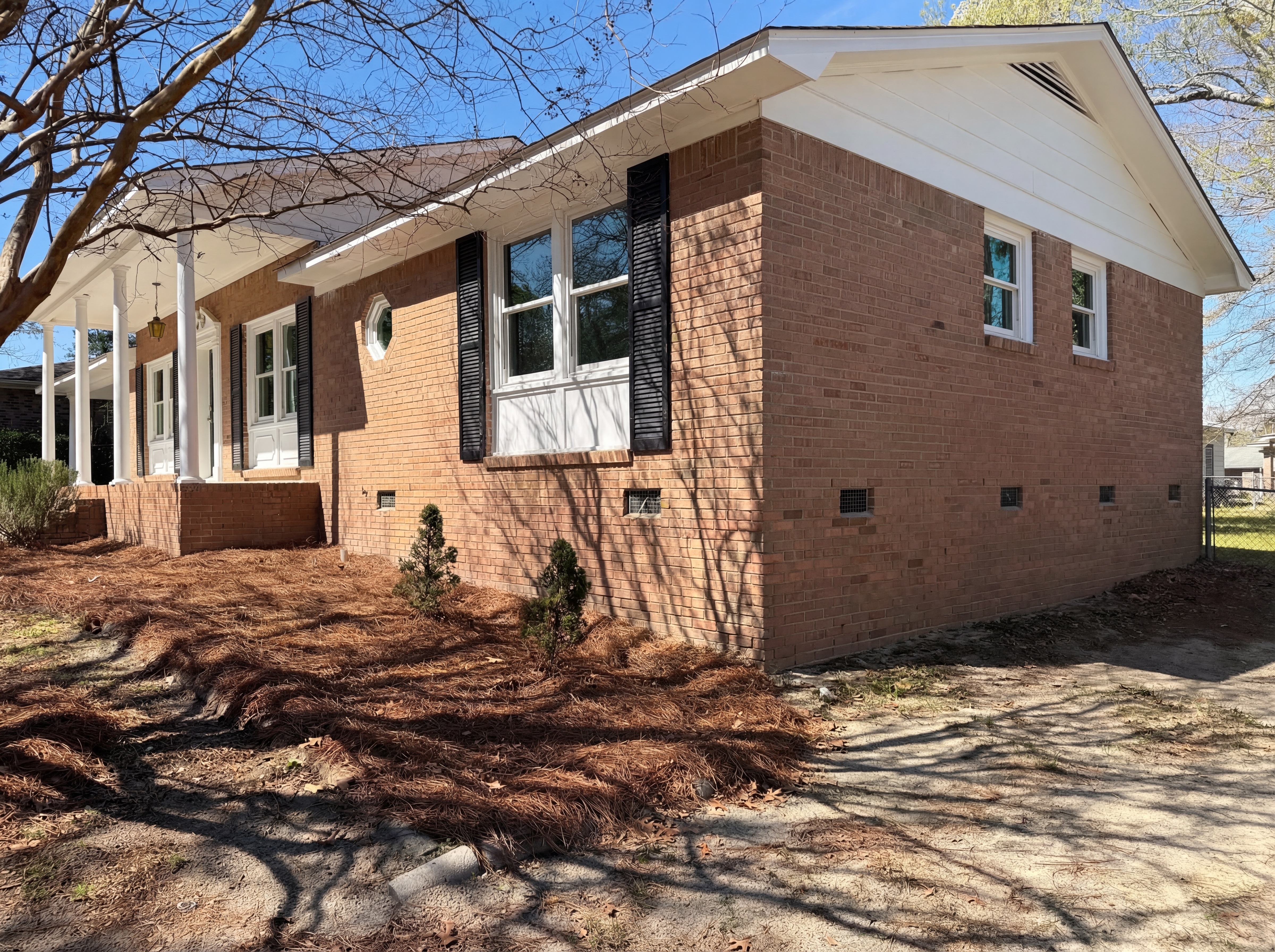 Photo 7 of 22 of 2774 Emanuel Church Rd, West Columbia, SC