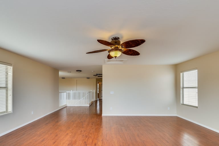 Photo 8 of 23 - 3095 E Silversmith Trl, San Tan Valley, AZ 85143