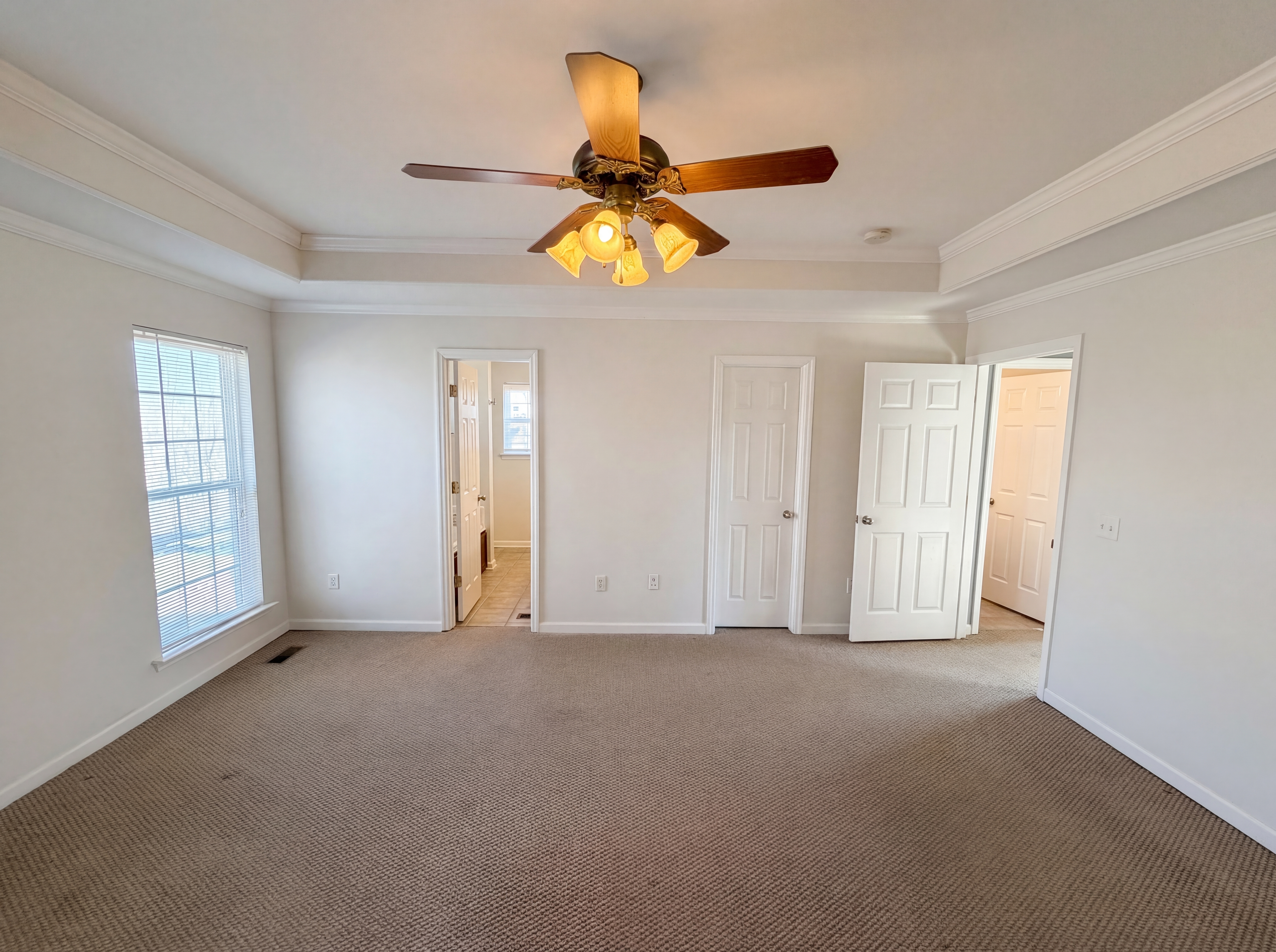 Photo 4 of 24 of 6937 Bucksland Dr, Ooltewah, TN
