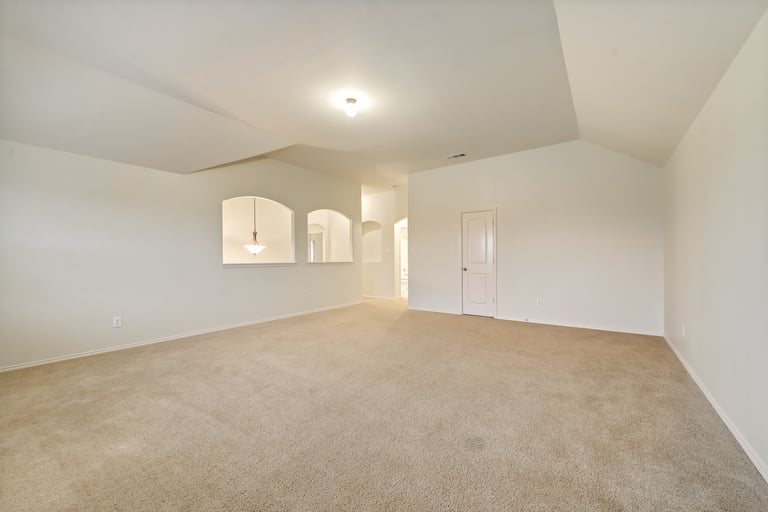 Photo 4 of 30 - 594 Miramar Dr, Rockwall, TX 75087