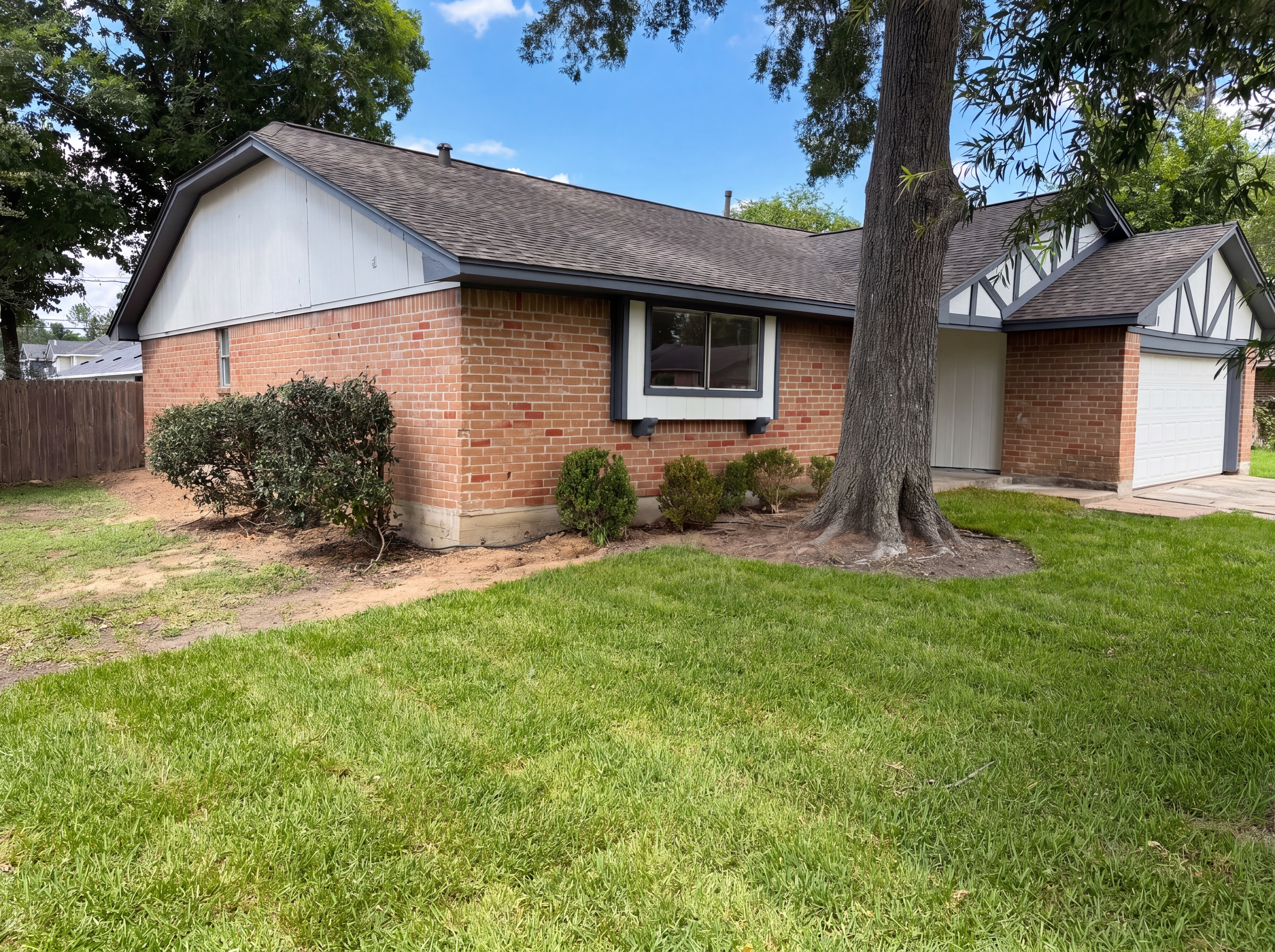 Photo 19 of 21 of 311 Fir Ridge Dr, Huffman, TX