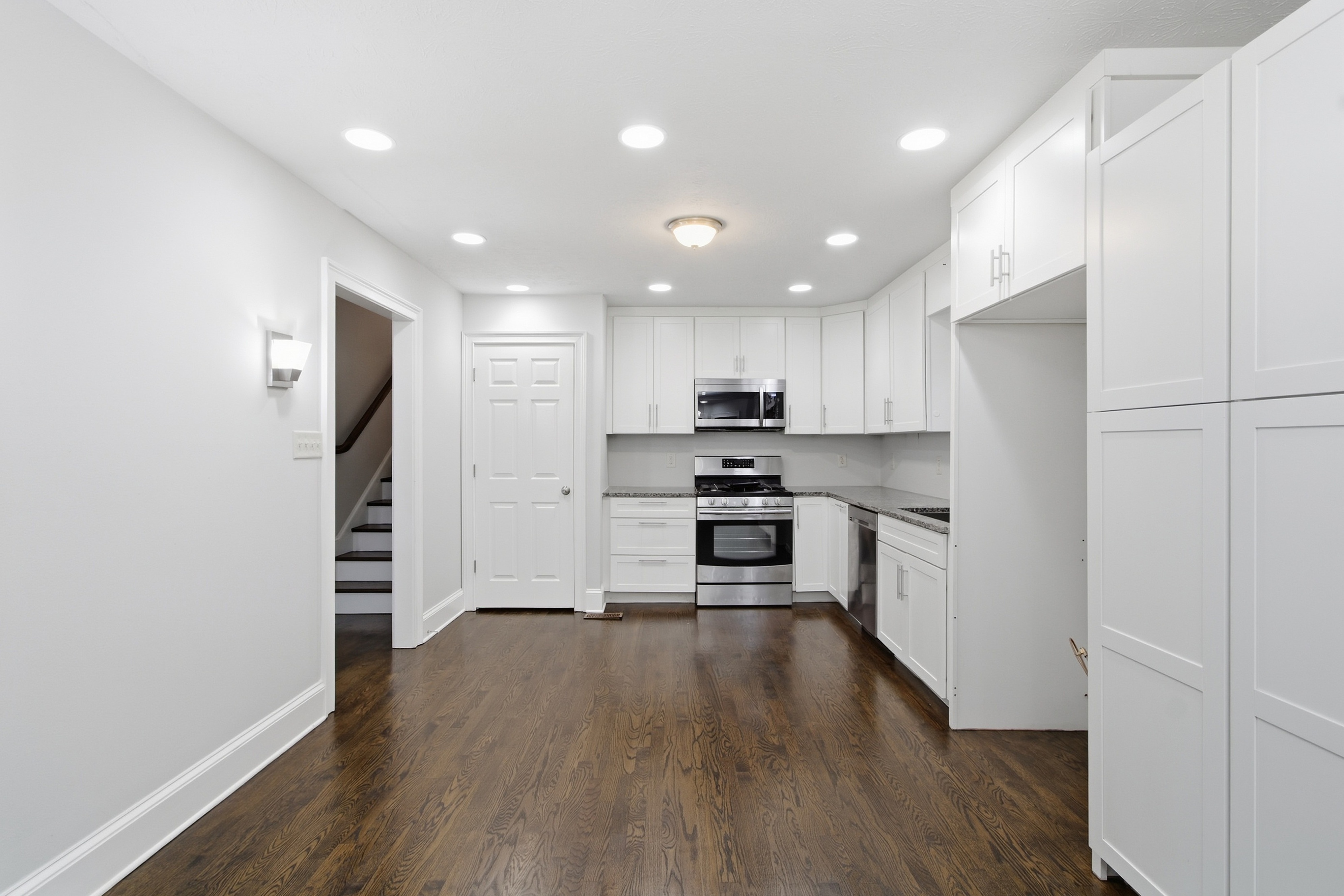 Photo 2 of 29 of 3240 Valley View St, Powder Springs, GA