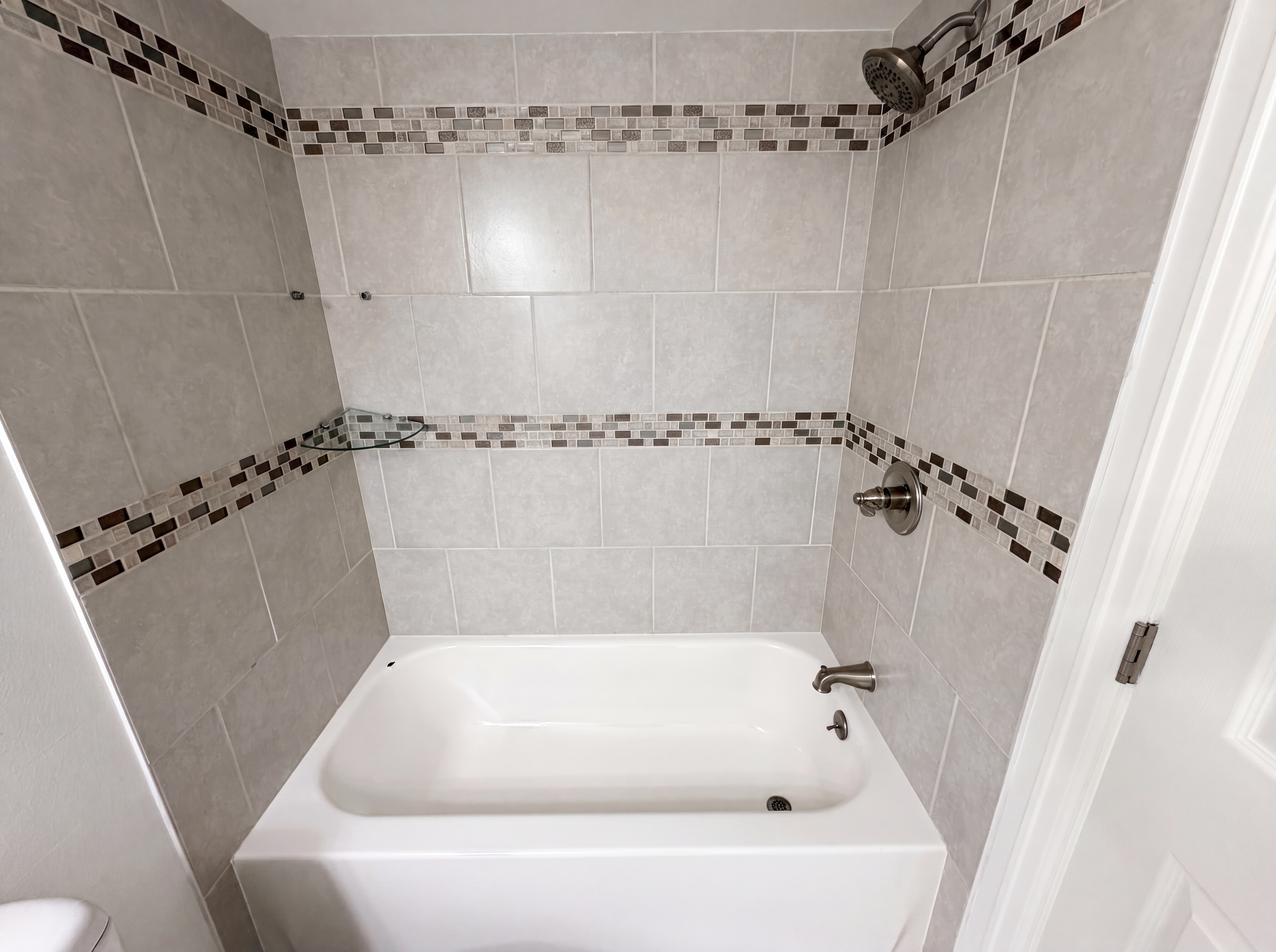 Photo 15 of 28 of 11835 Lincoln St, Northglenn, CO