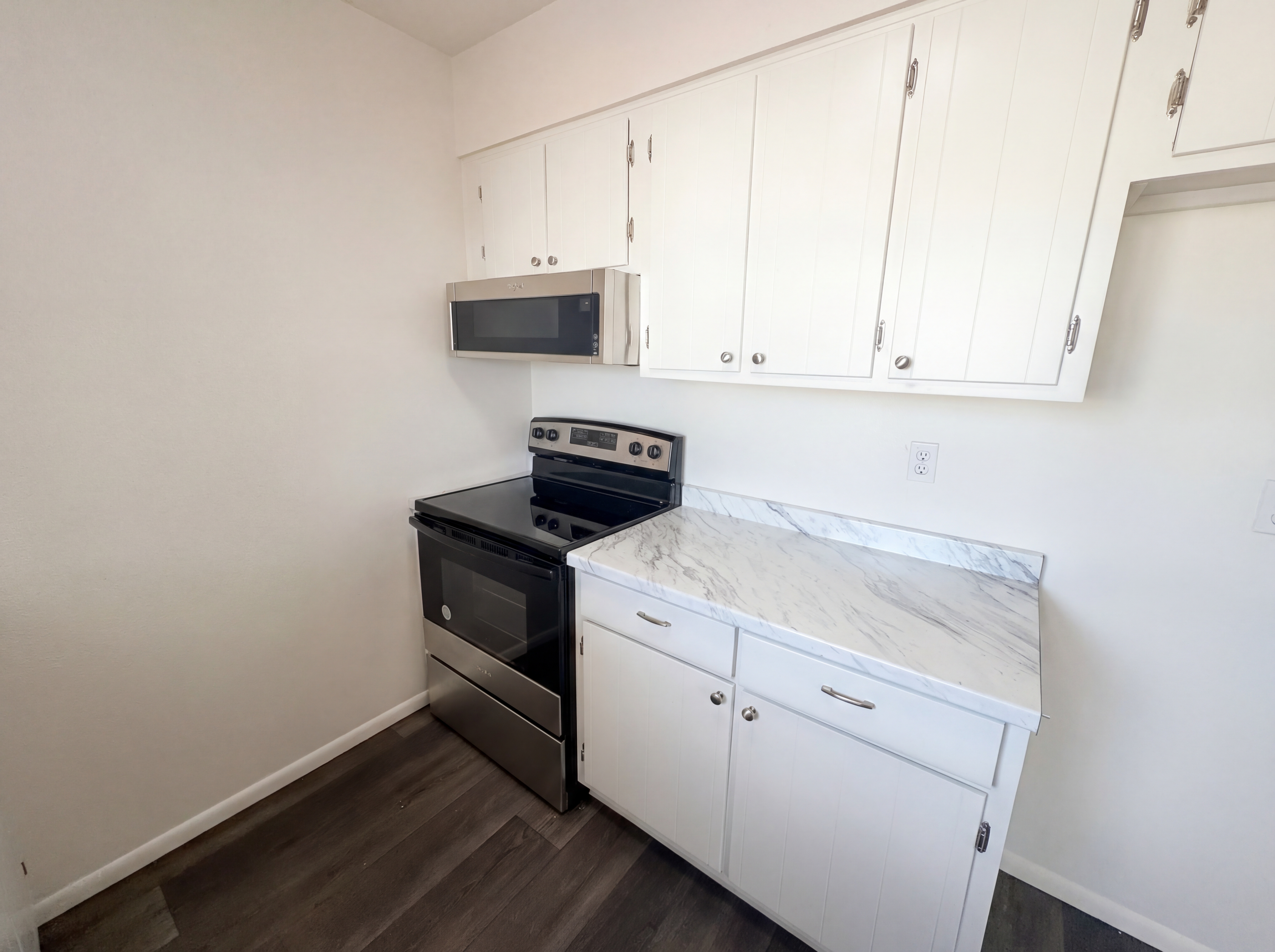 Photo 13 of 24 of 4150 W Medlock Dr, Phoenix, AZ