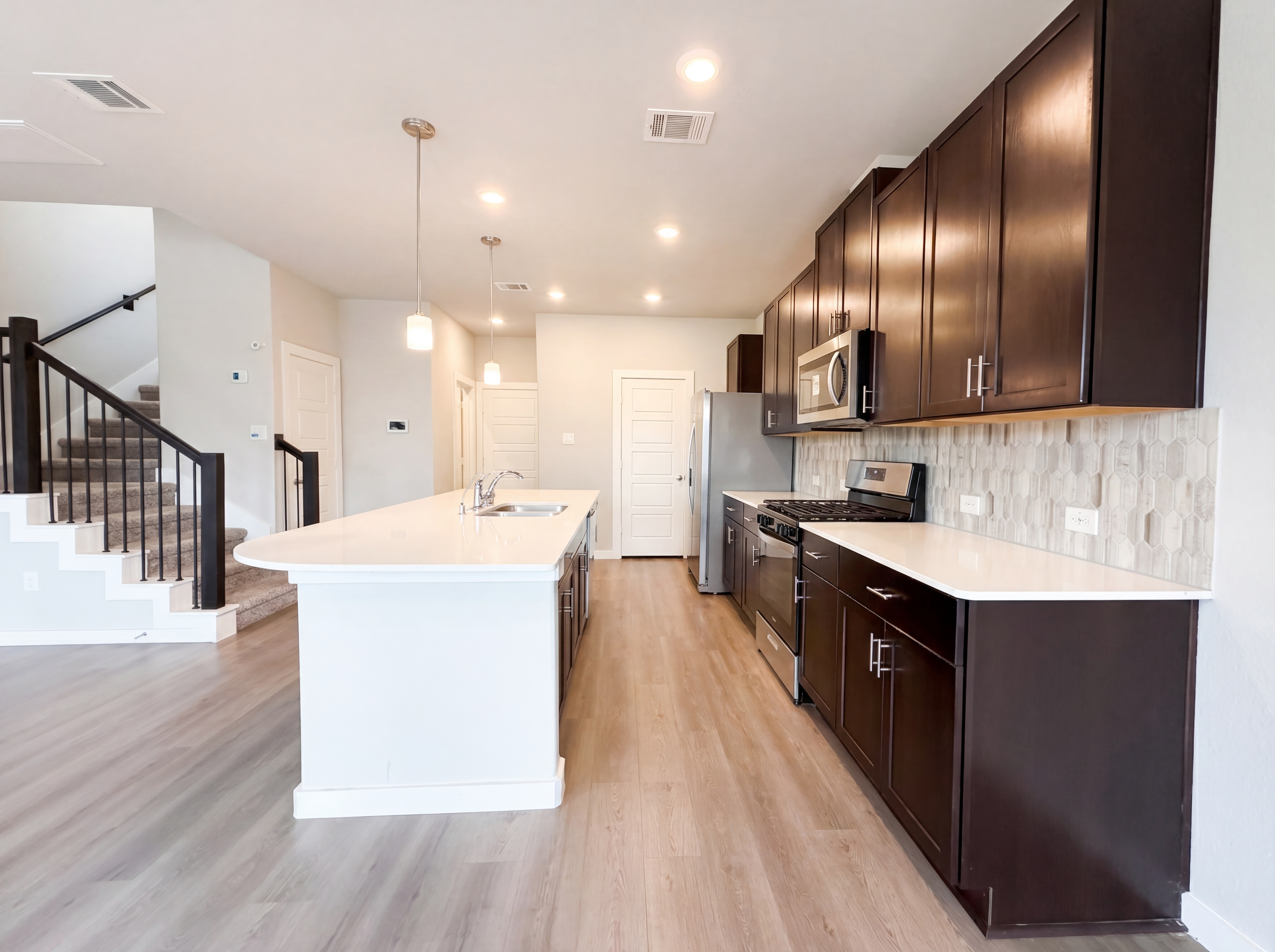Photo 9 of 19 of 14707 Silent Gulf Ave, Houston, TX