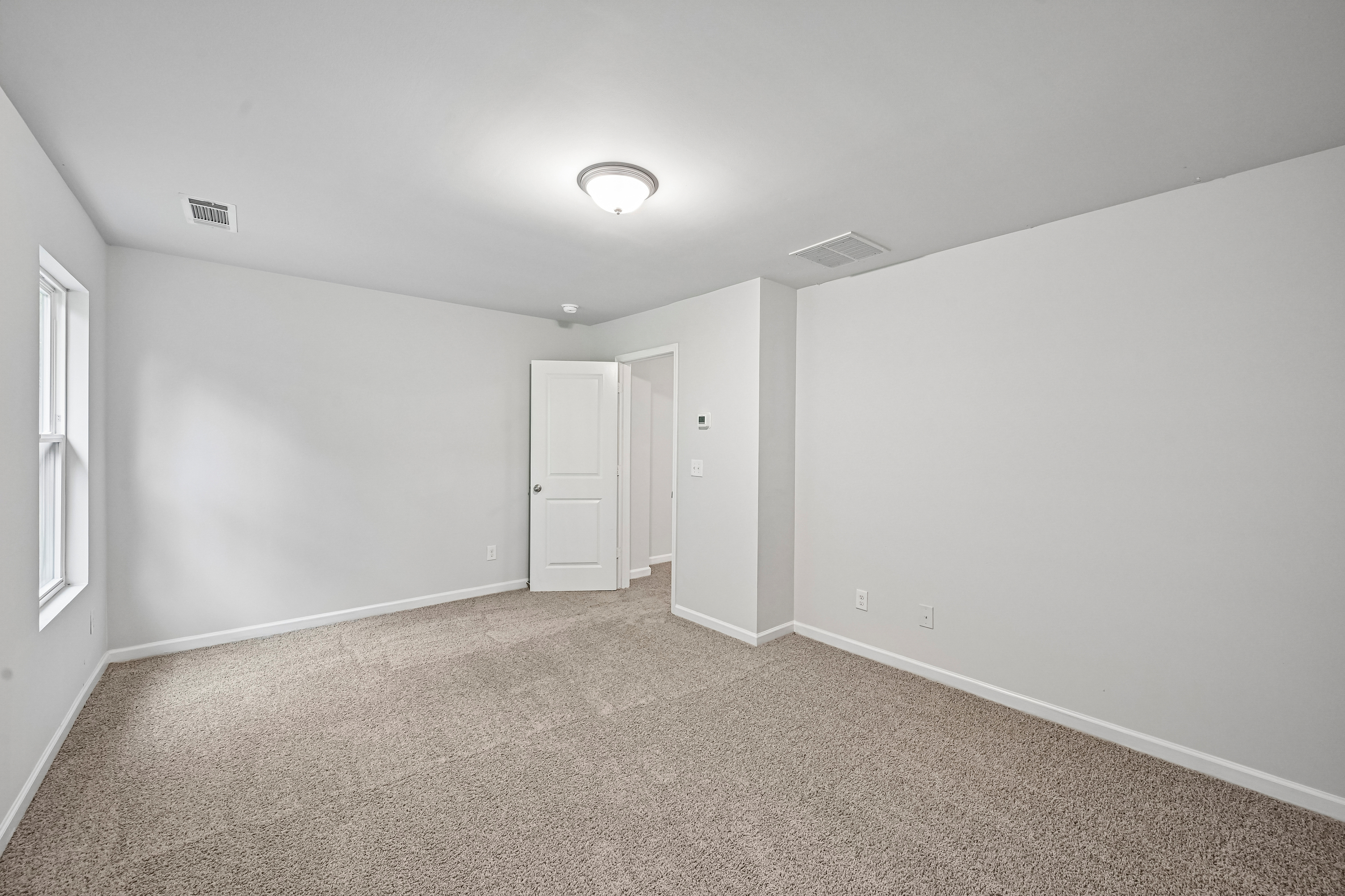 Photo 17 of 34 of 203 Scotland Dr, Dallas, GA