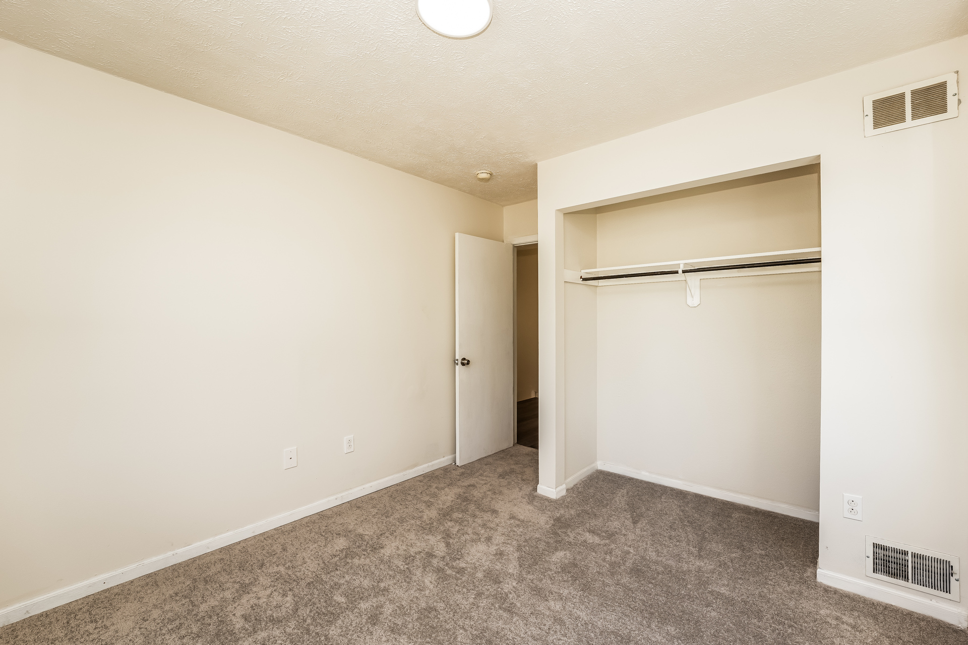 Photo 16 of 21 of 2437 E 64th St, Cleveland, OH