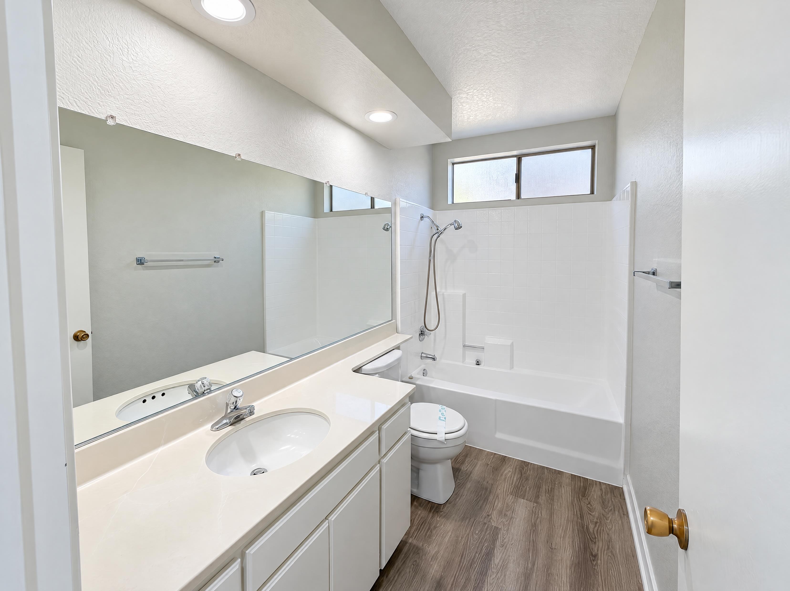 Photo 12 of 14 of 6424 N Beechwood Ave, San Bernardino, CA