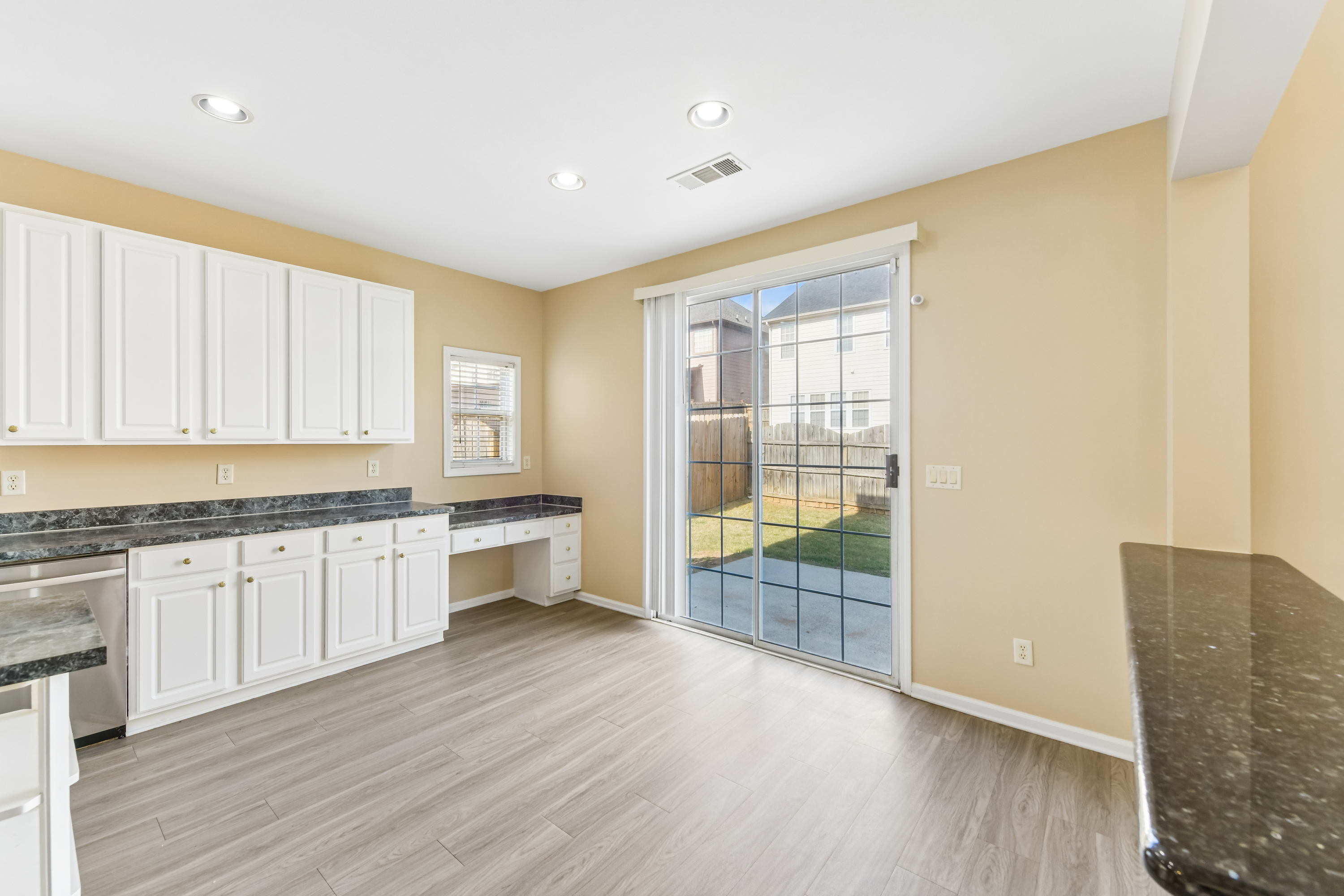 Photo 20 of 44 of 731 Goldenrod Way, Norcross, GA