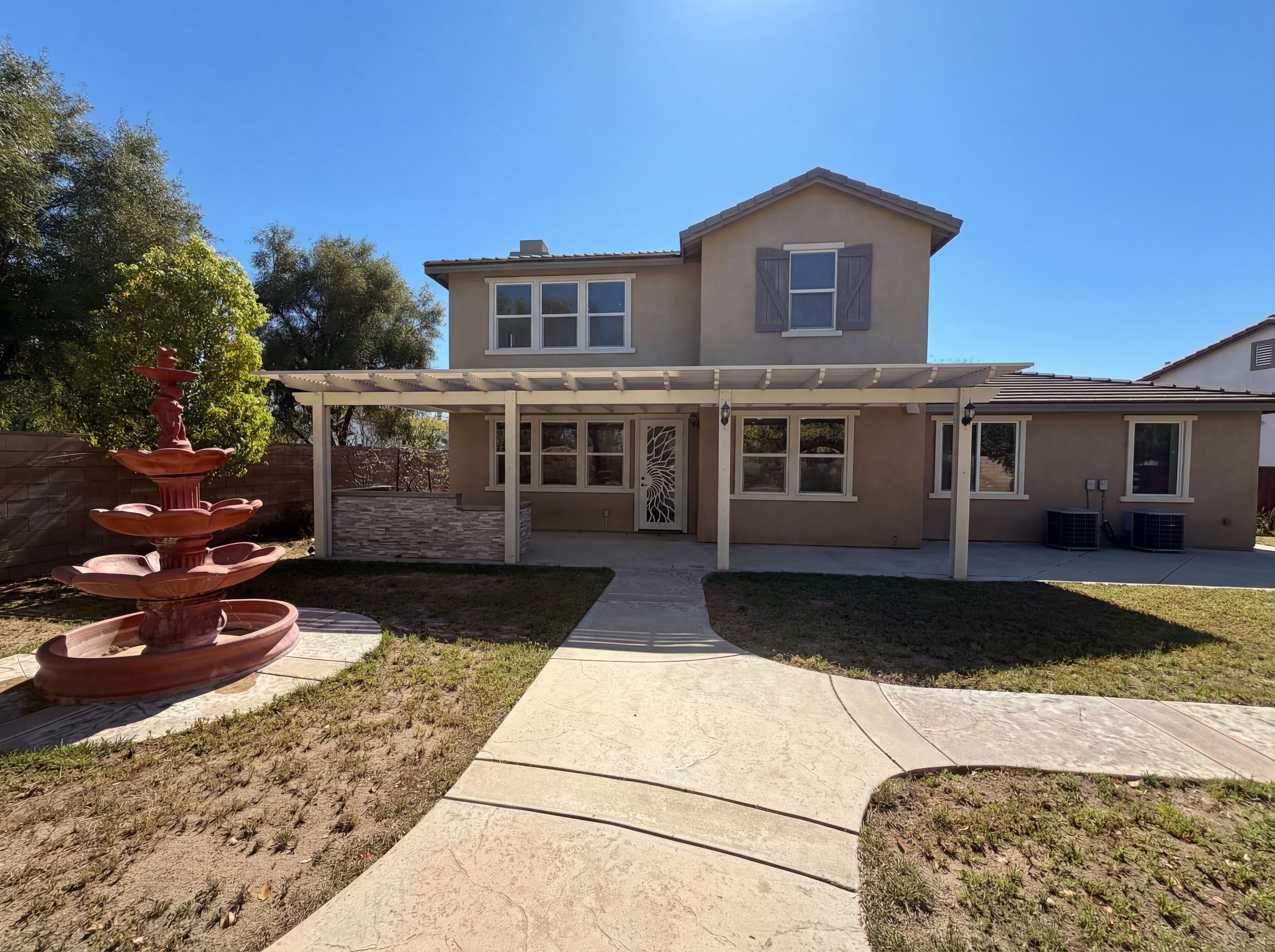 Photo 5 of 35 of 28327 Serenity Falls Way, Menifee, CA