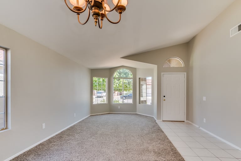 Photo 10 of 24 - 7760 W Julie Dr, Glendale, AZ 85308