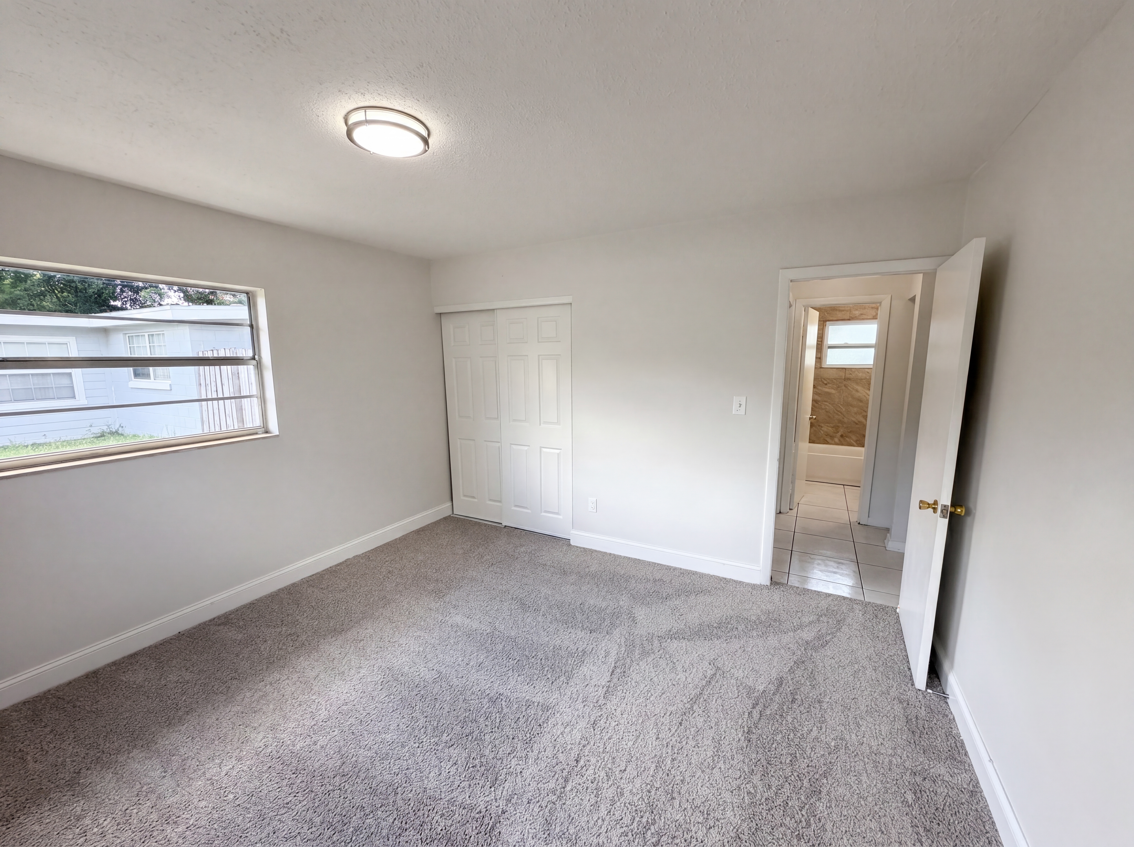 Photo 12 of 23 of 459 Notre Dame Dr, Altamonte Springs, FL