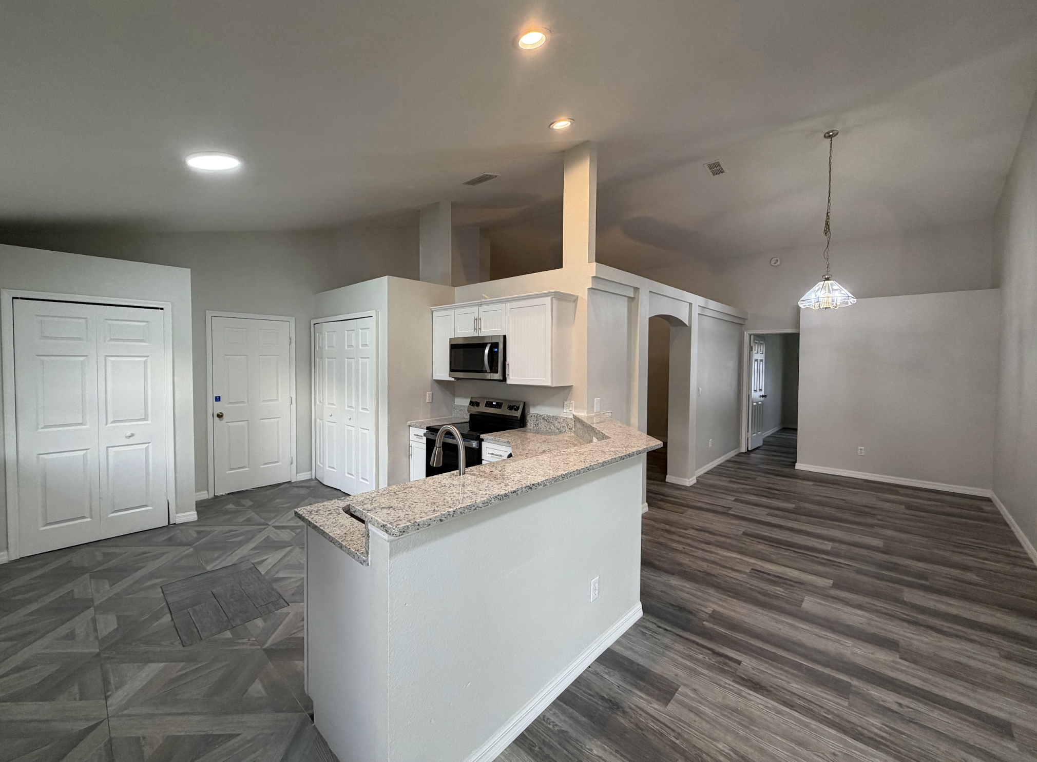 Photo 5 of 31 of 721 Sunburst Cove Ln, Winter Garden, FL