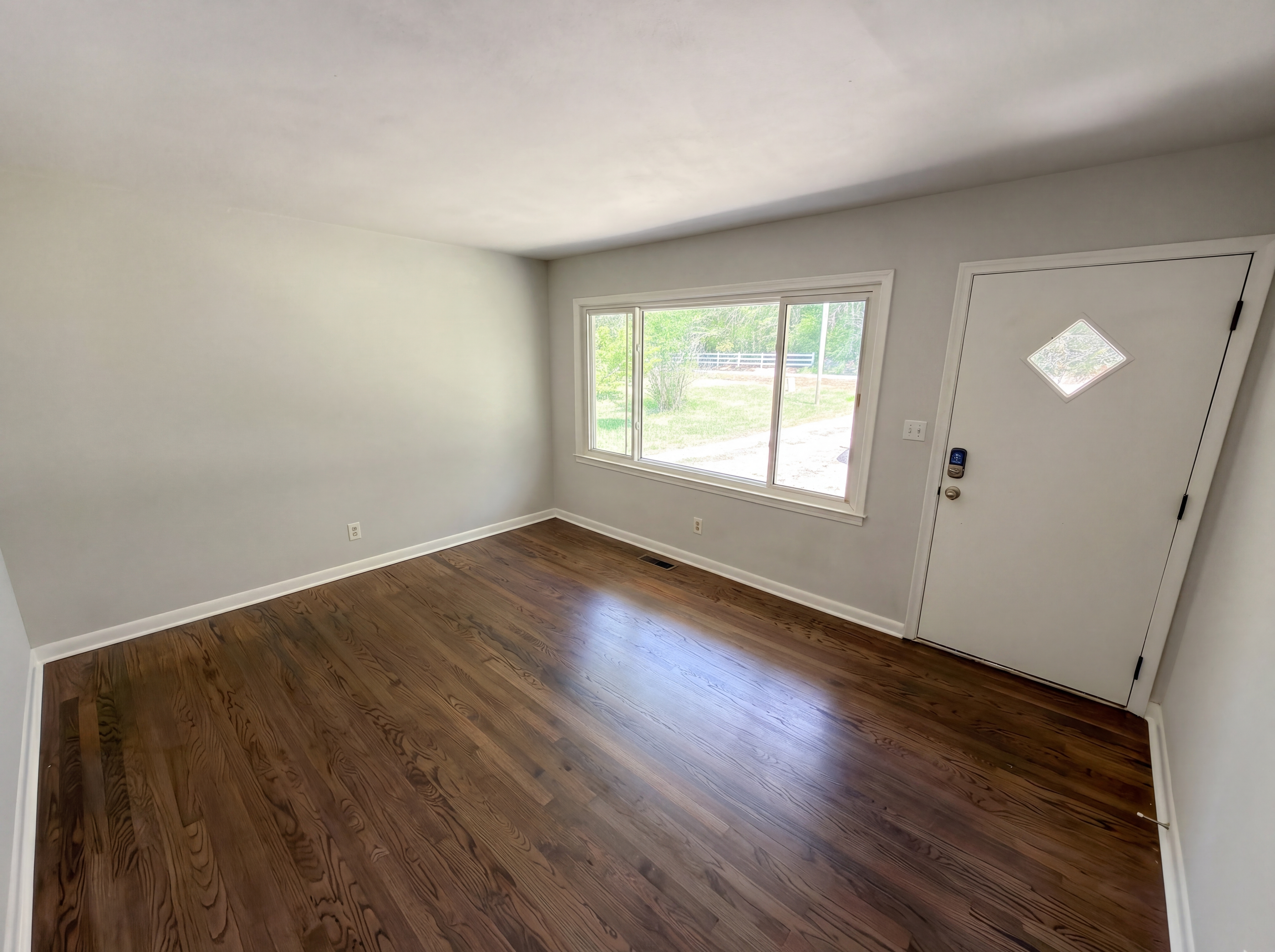 Photo 3 of 16 of 2155 Airdale Rd, Lancaster, SC