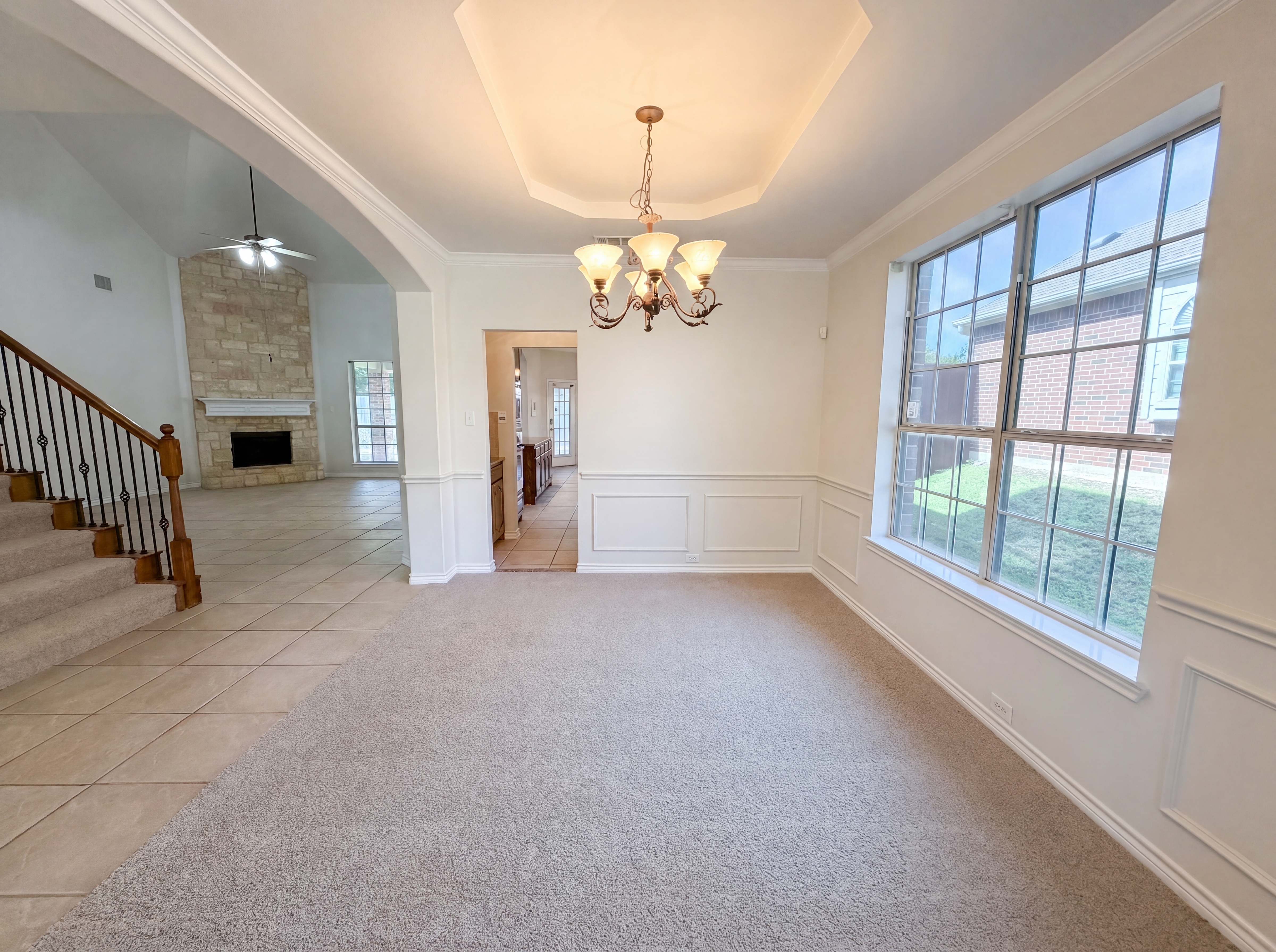 Photo 11 of 26 of 1126 Glencoe Dr, Glenn Heights, TX