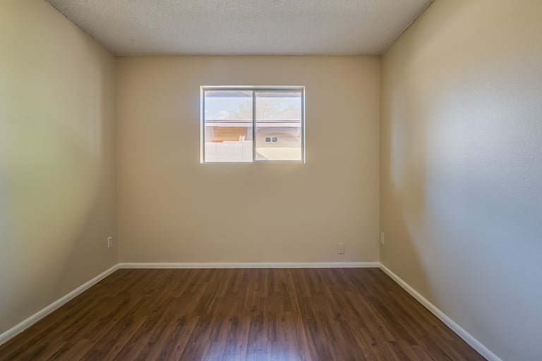 Photo 18 of 27 - 2620 S Holbrook Ln, Tempe, AZ 85282