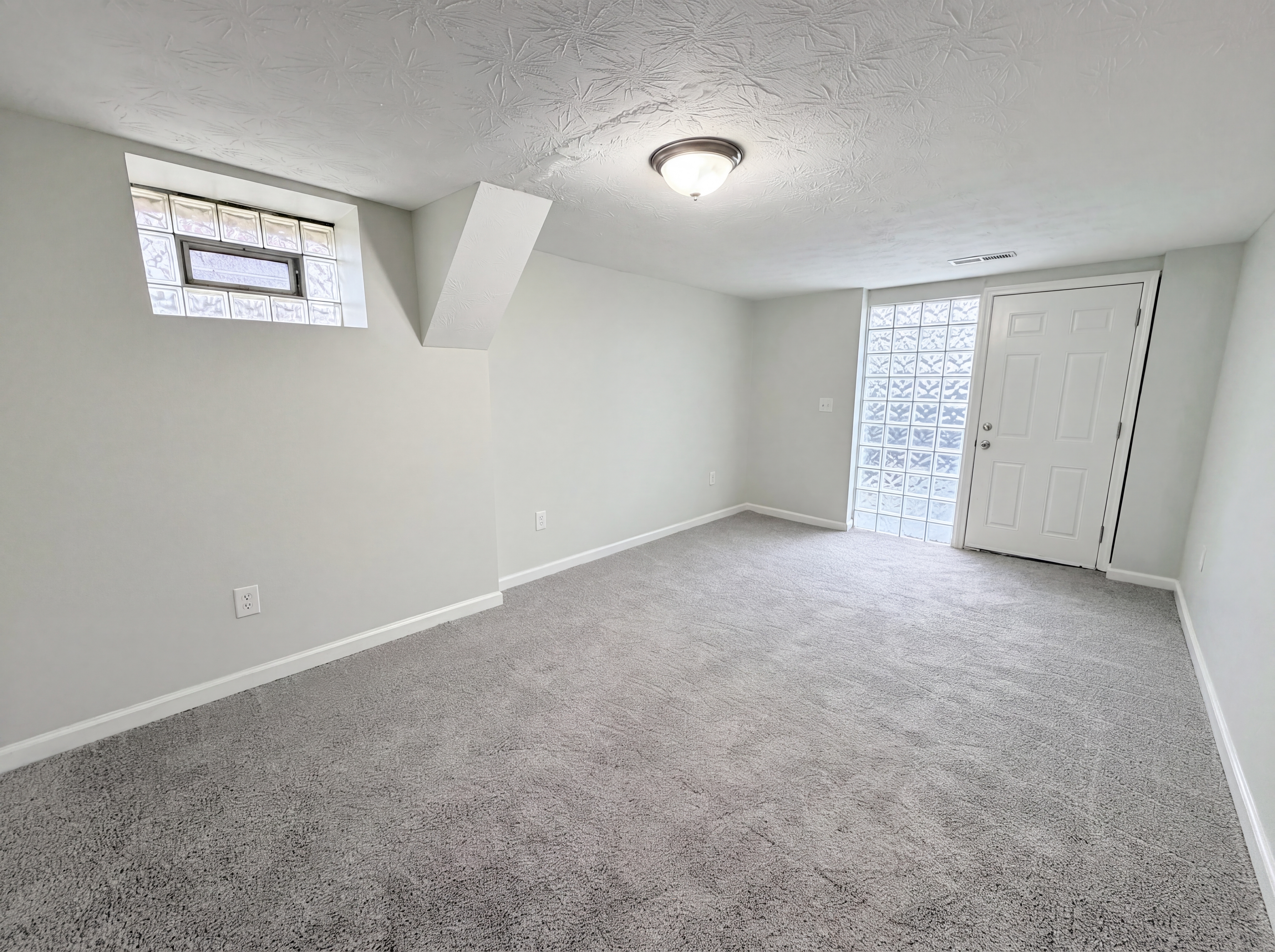 Photo 20 of 25 of 8456 Jackies Dr, Cincinnati, OH