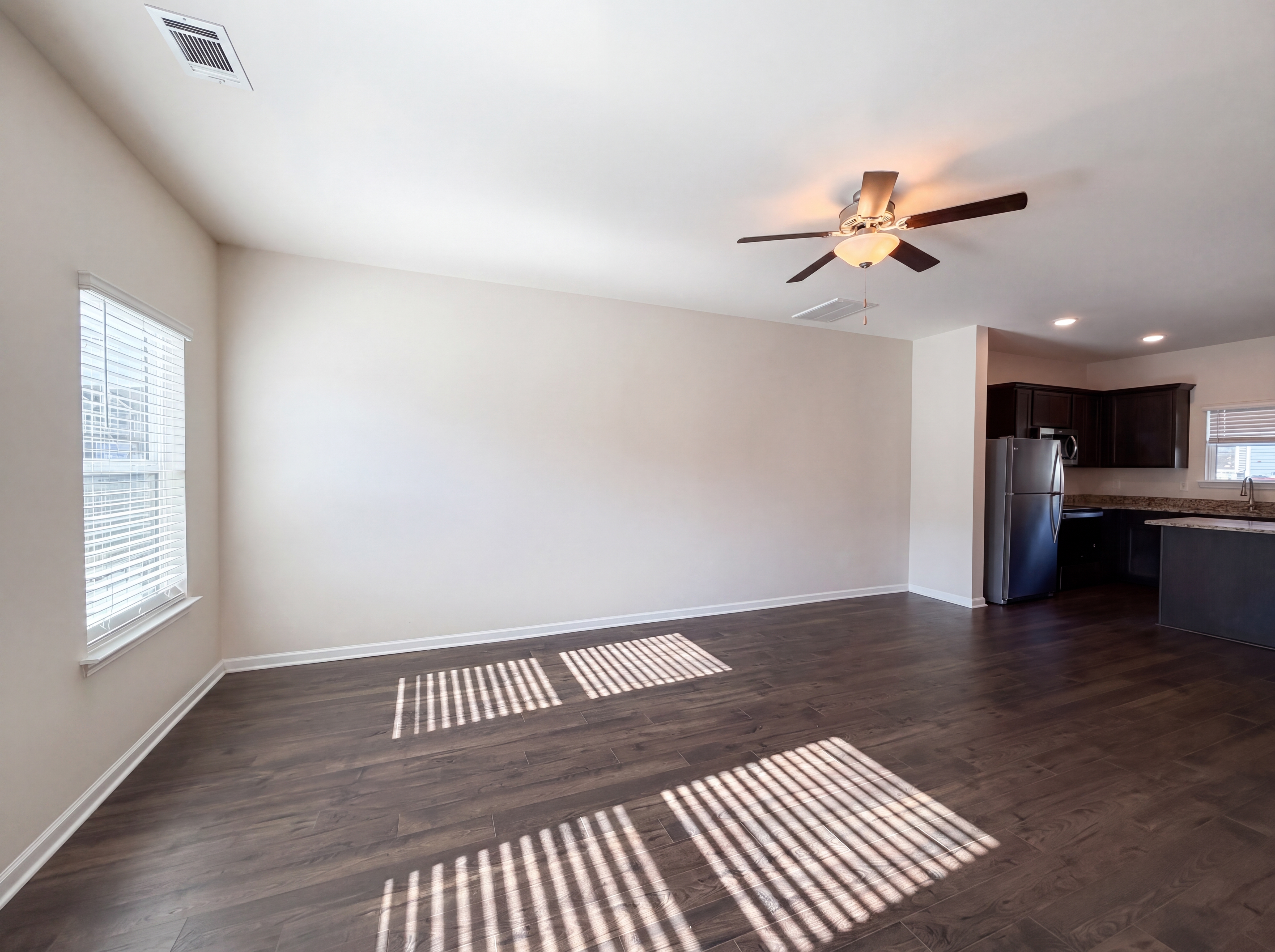 Photo 8 of 19 of 107 David Bolin Dr, La Vergne, TN