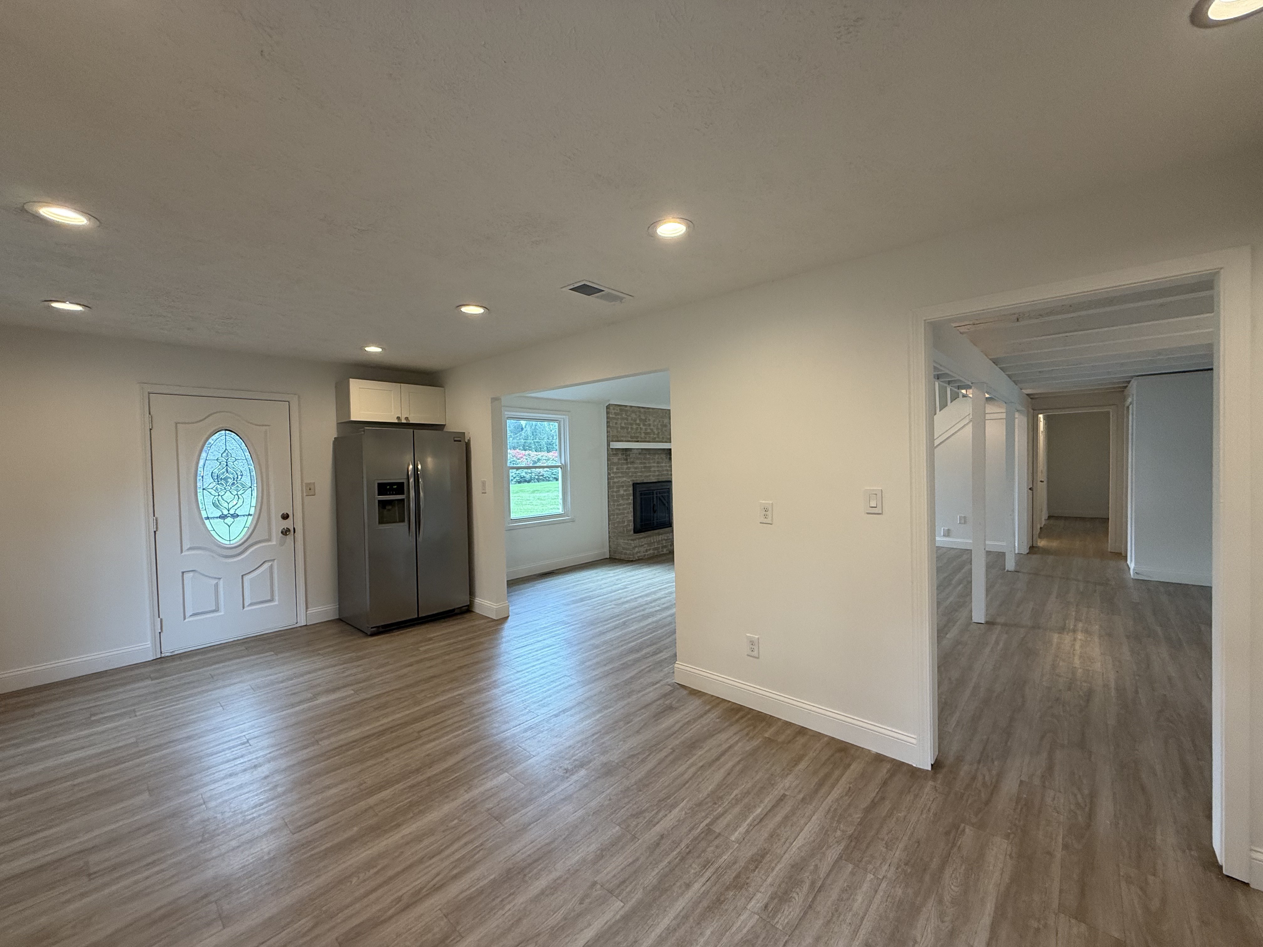 Photo 6 of 18 of 3339 W Sunset Dr N, Greenfield, IN
