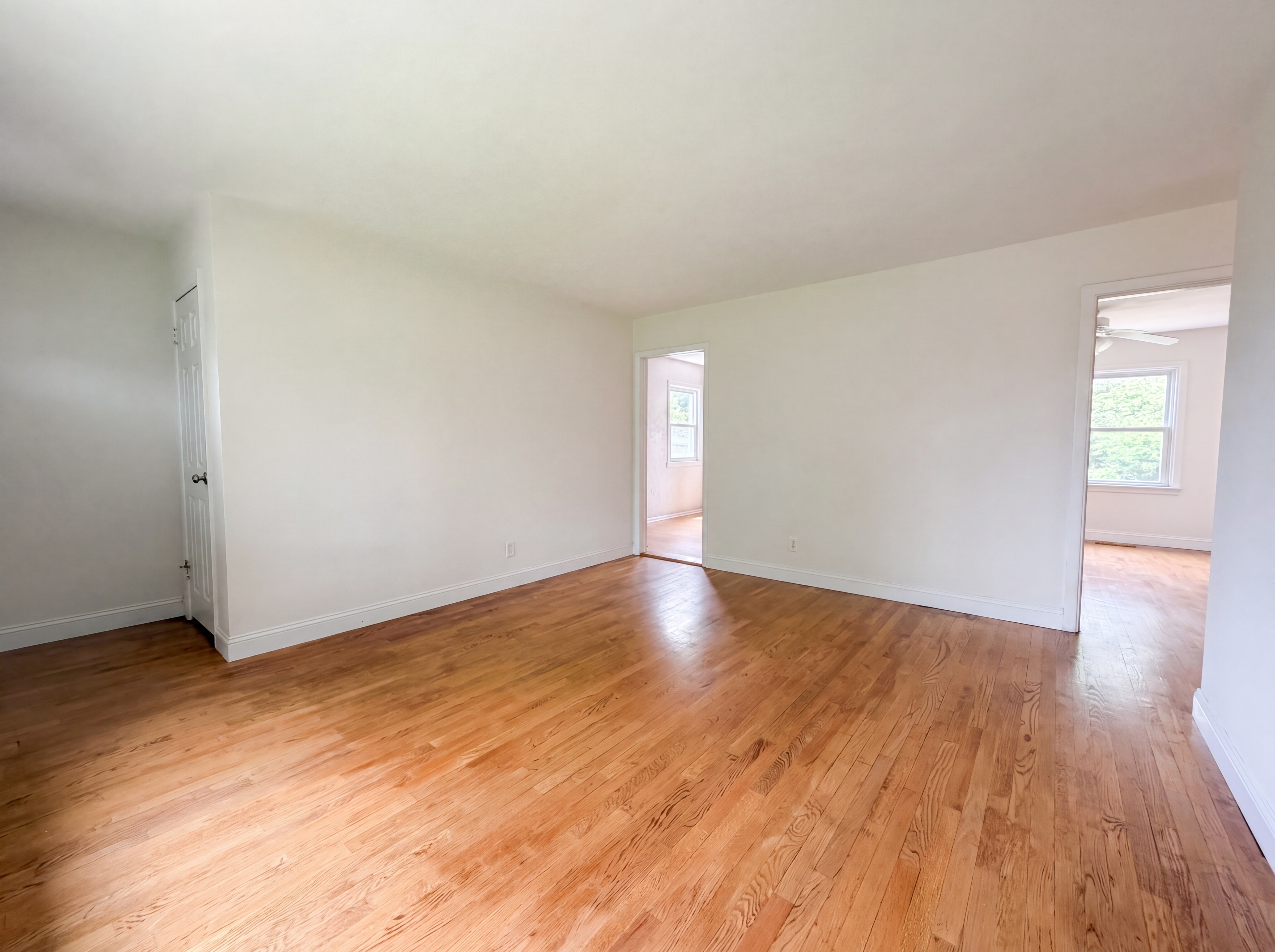 Photo 7 of 18 of 1 Winstead Pl, Florissant, MO