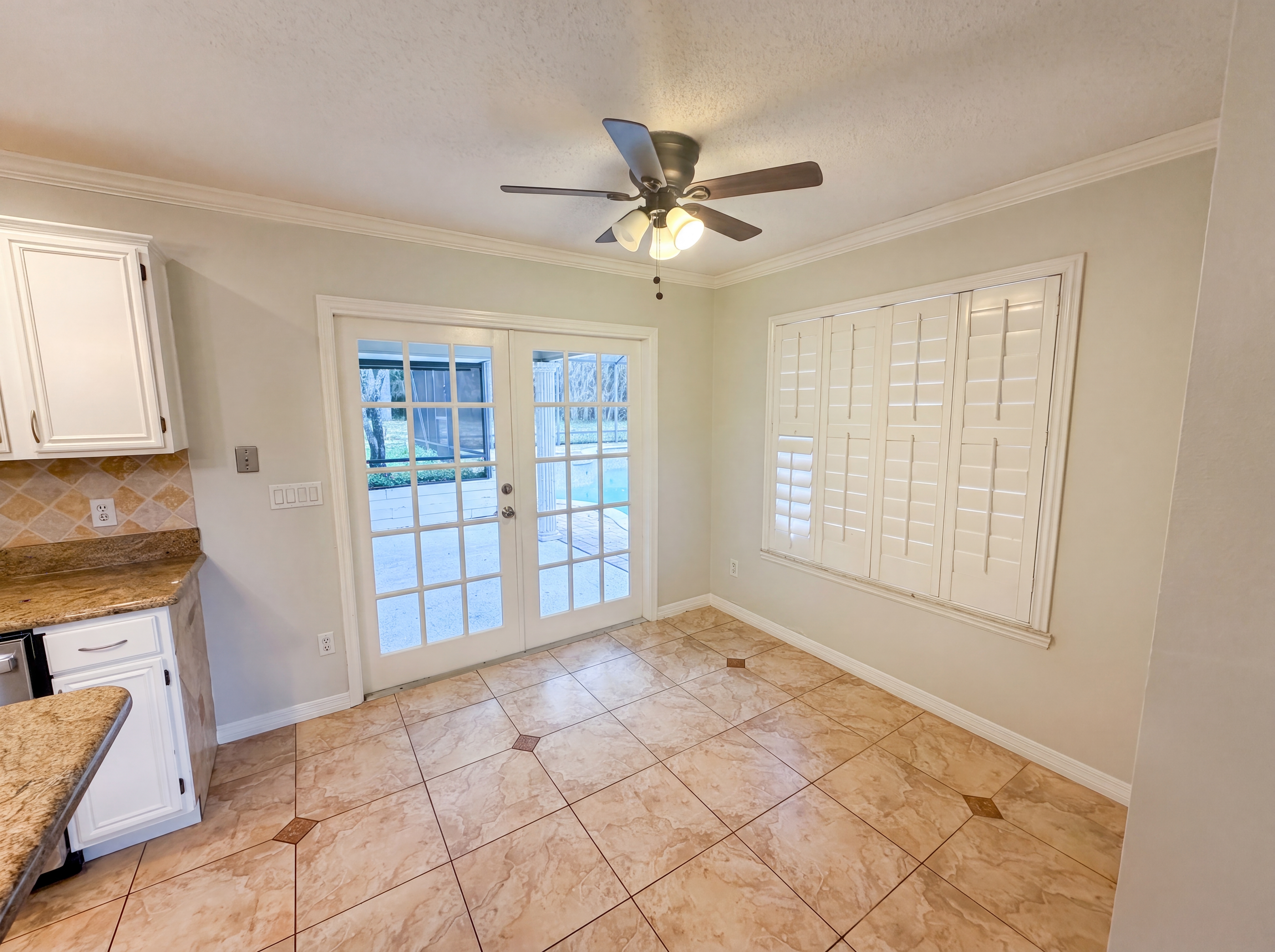 Photo 10 of 30 of 300 Sprucewood Rd, Lake Mary, FL
