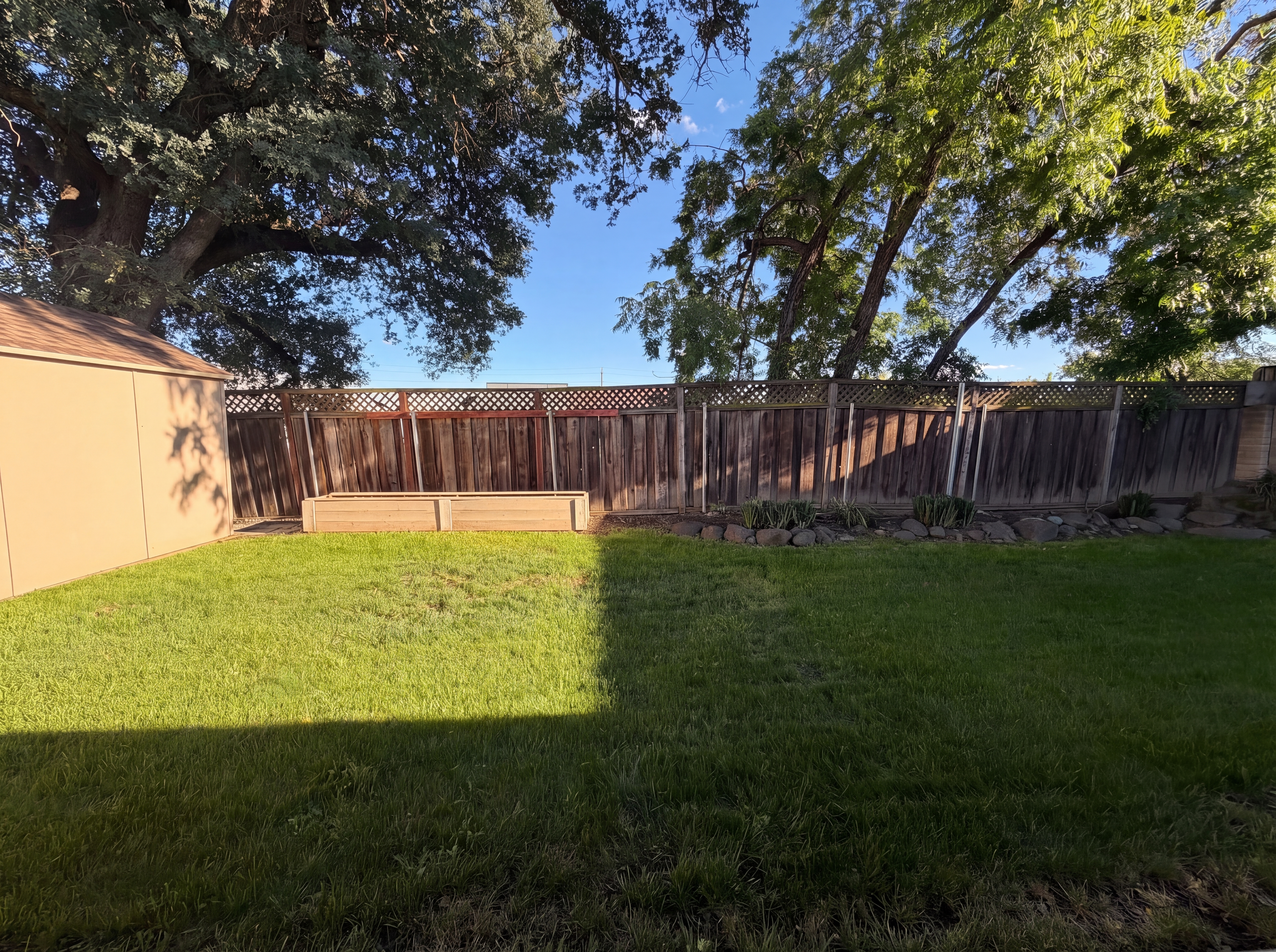 Photo 20 of 24 of 9648 Elmira Cir, Sacramento, CA