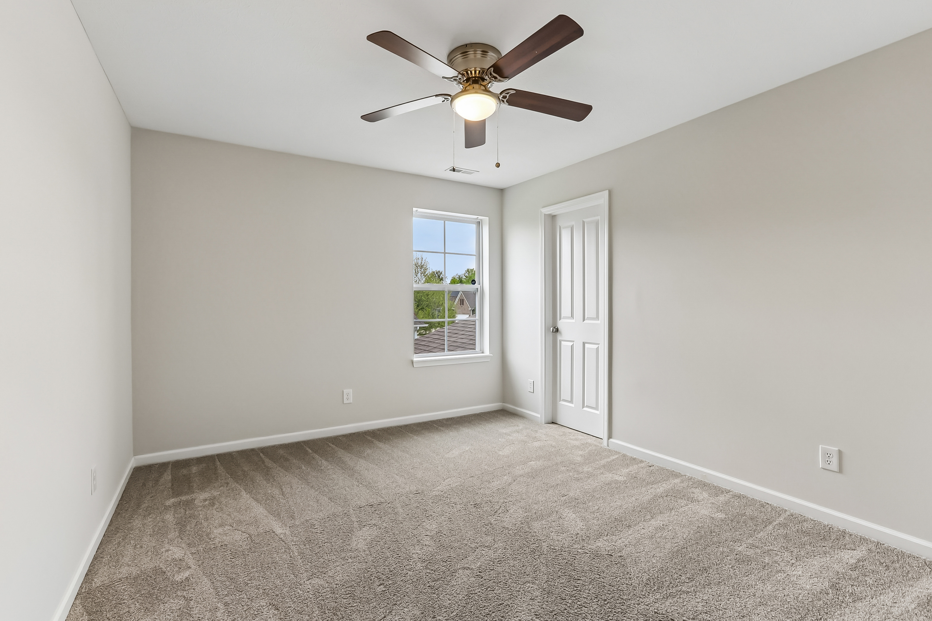 Photo 40 of 56 of 15143 Gallop Ln, Fishers, IN