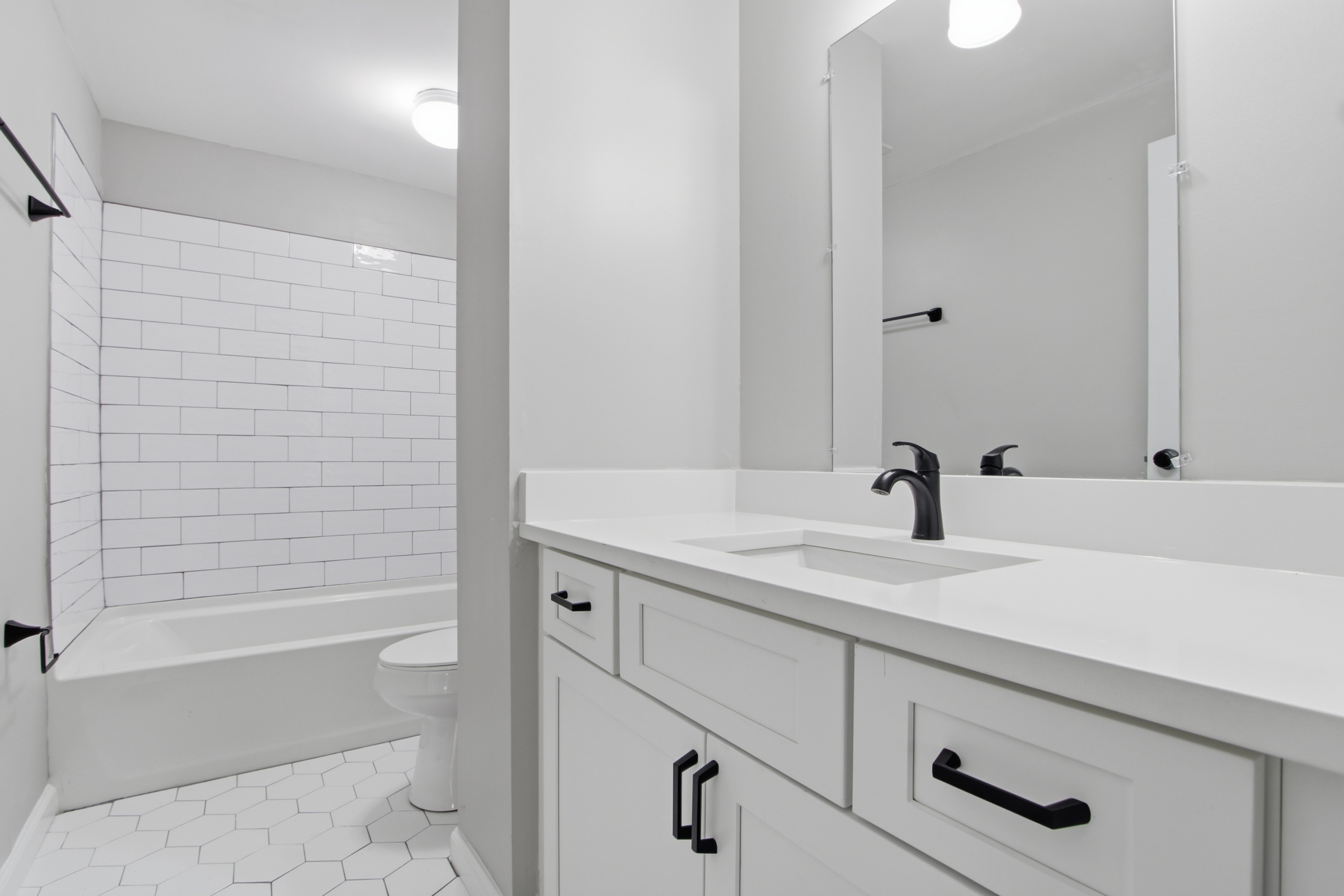Photo 18 of 30 of 3724 Bramblevine Cir, Lithonia, GA