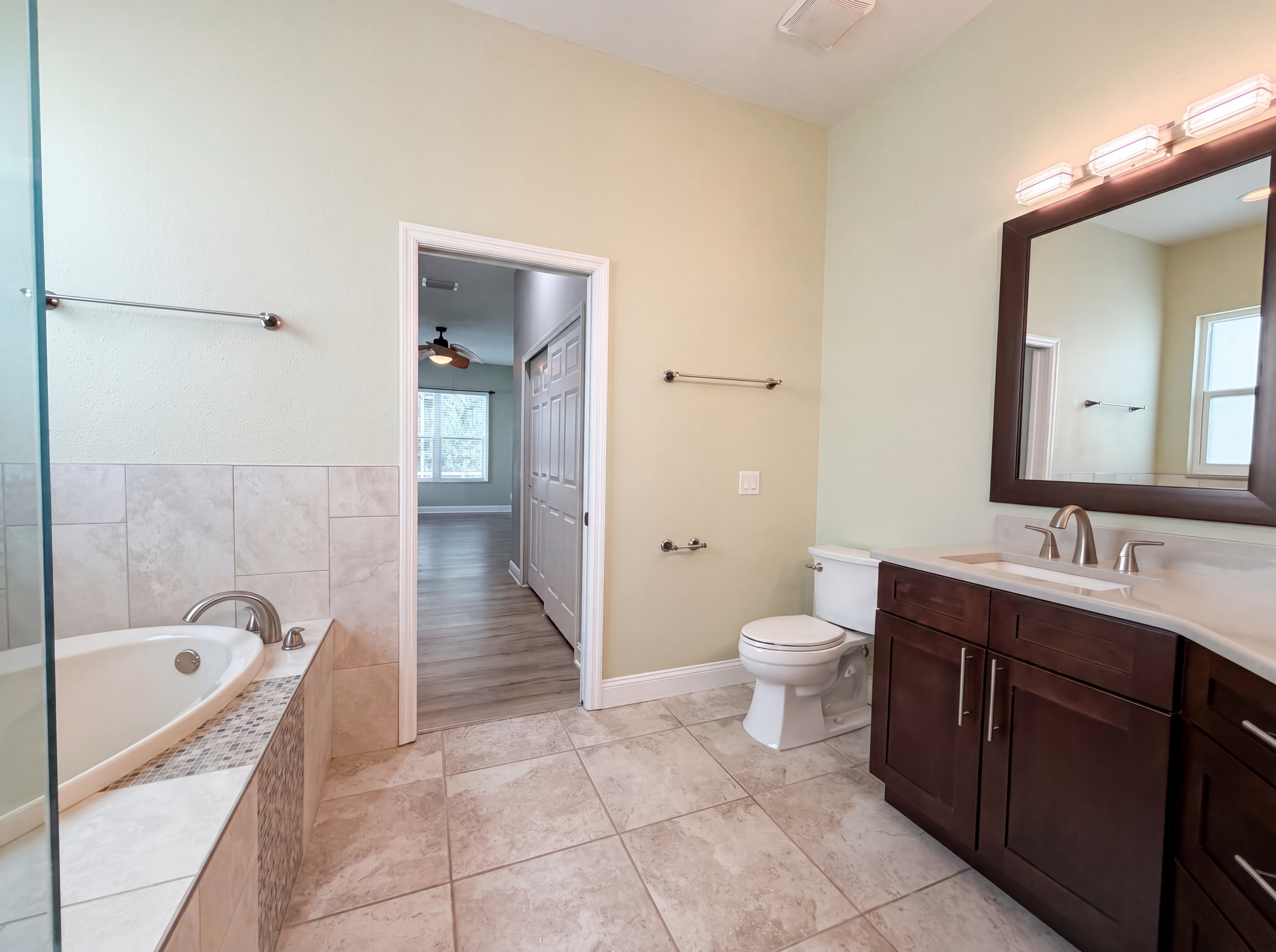 Photo 18 of 31 of 7841 Kavanagh Ct, Sarasota, FL